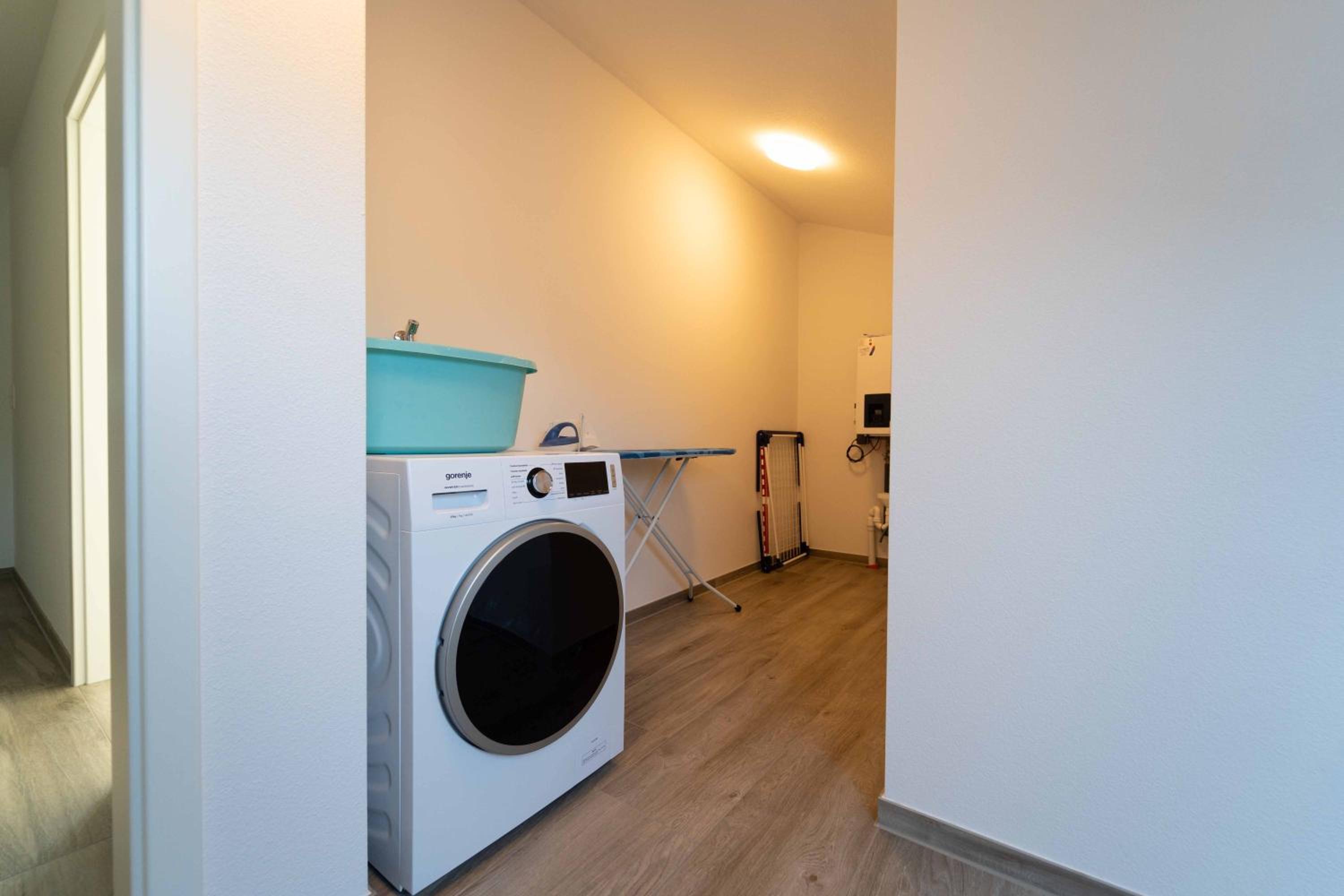 Seevilla am See mit Sauna, Kamin, privatem Steg und Seezugang
