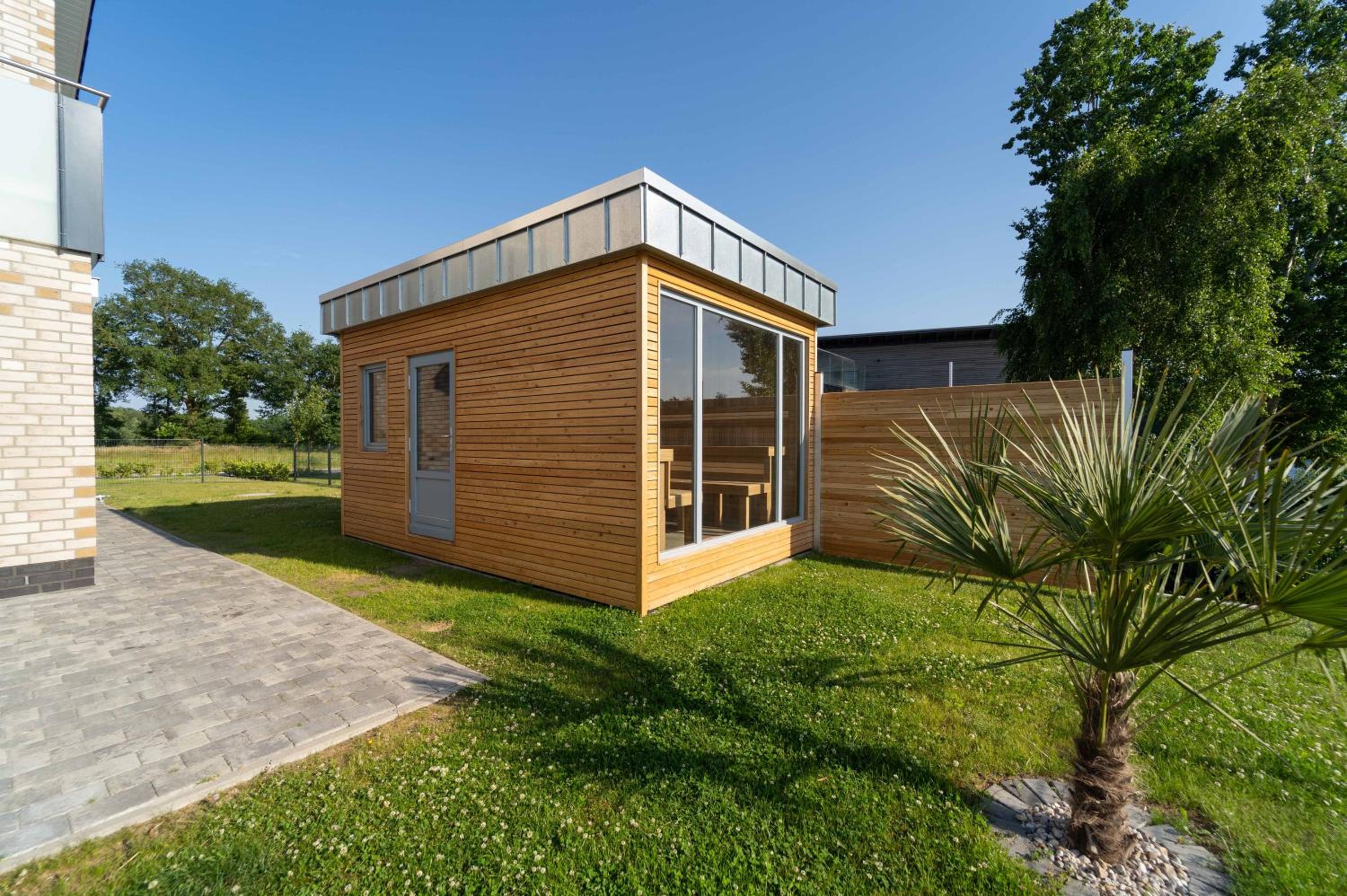 Seevilla am See mit Sauna, Kamin, privatem Steg und Seezugang