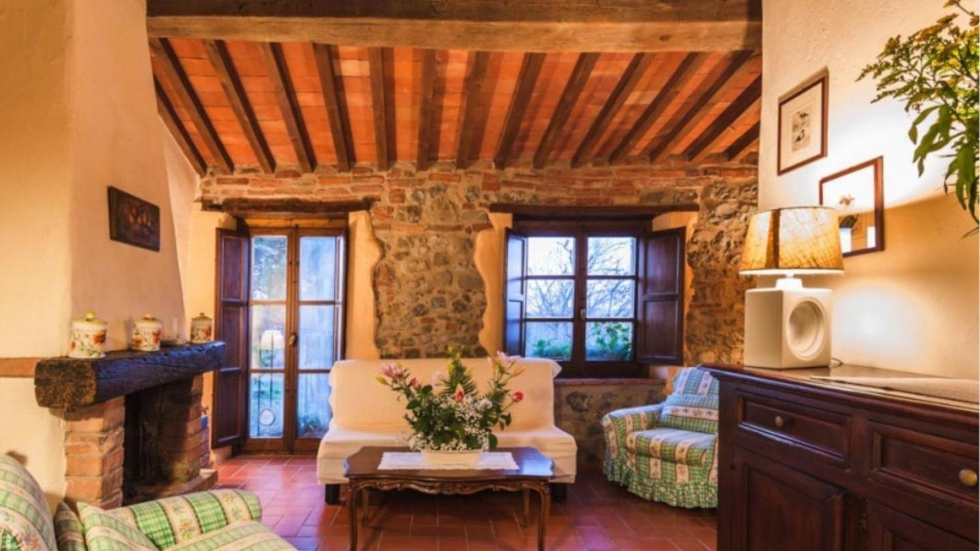Podere contignano