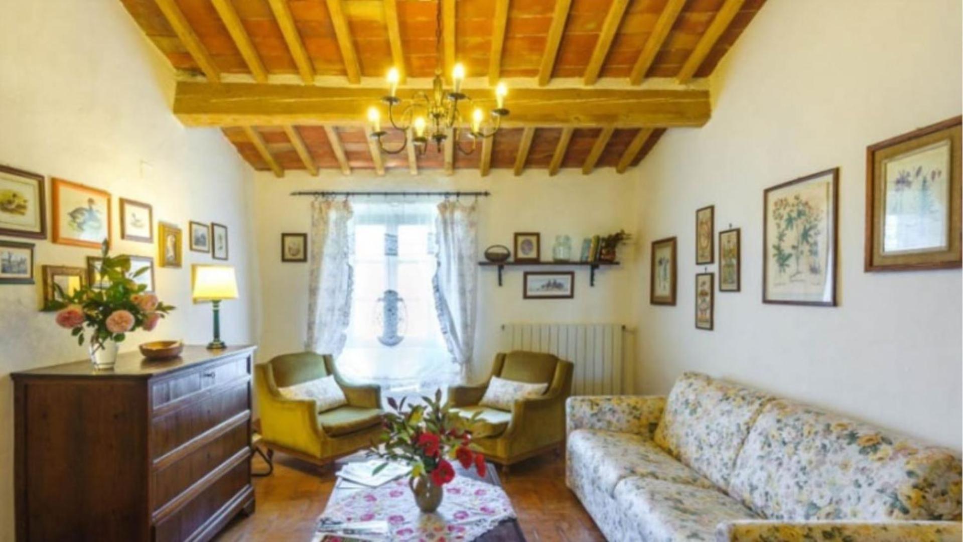 Podere contignano