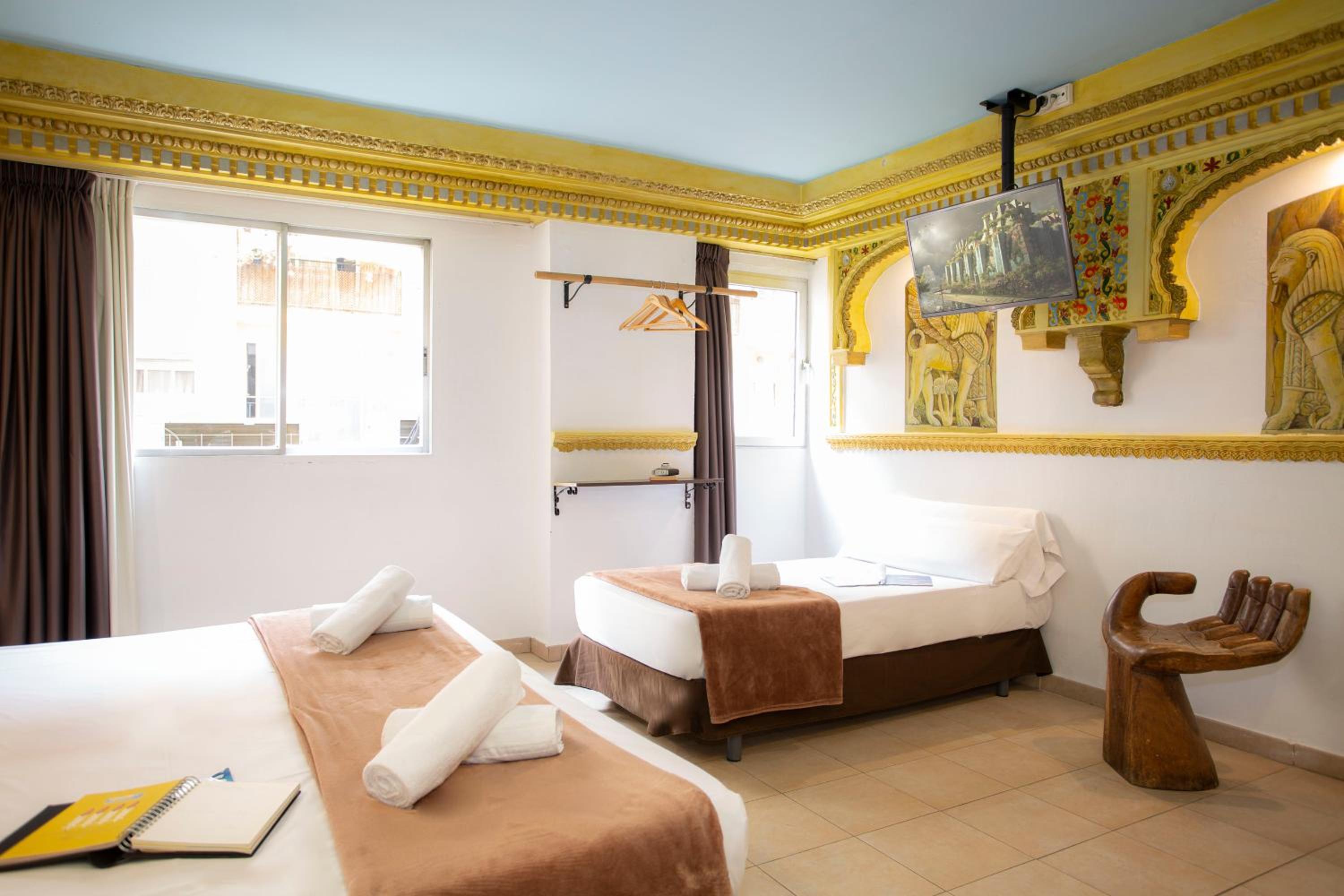Casual Civilizaciones Valencia by Casual Hoteles en Valencia — hotel room