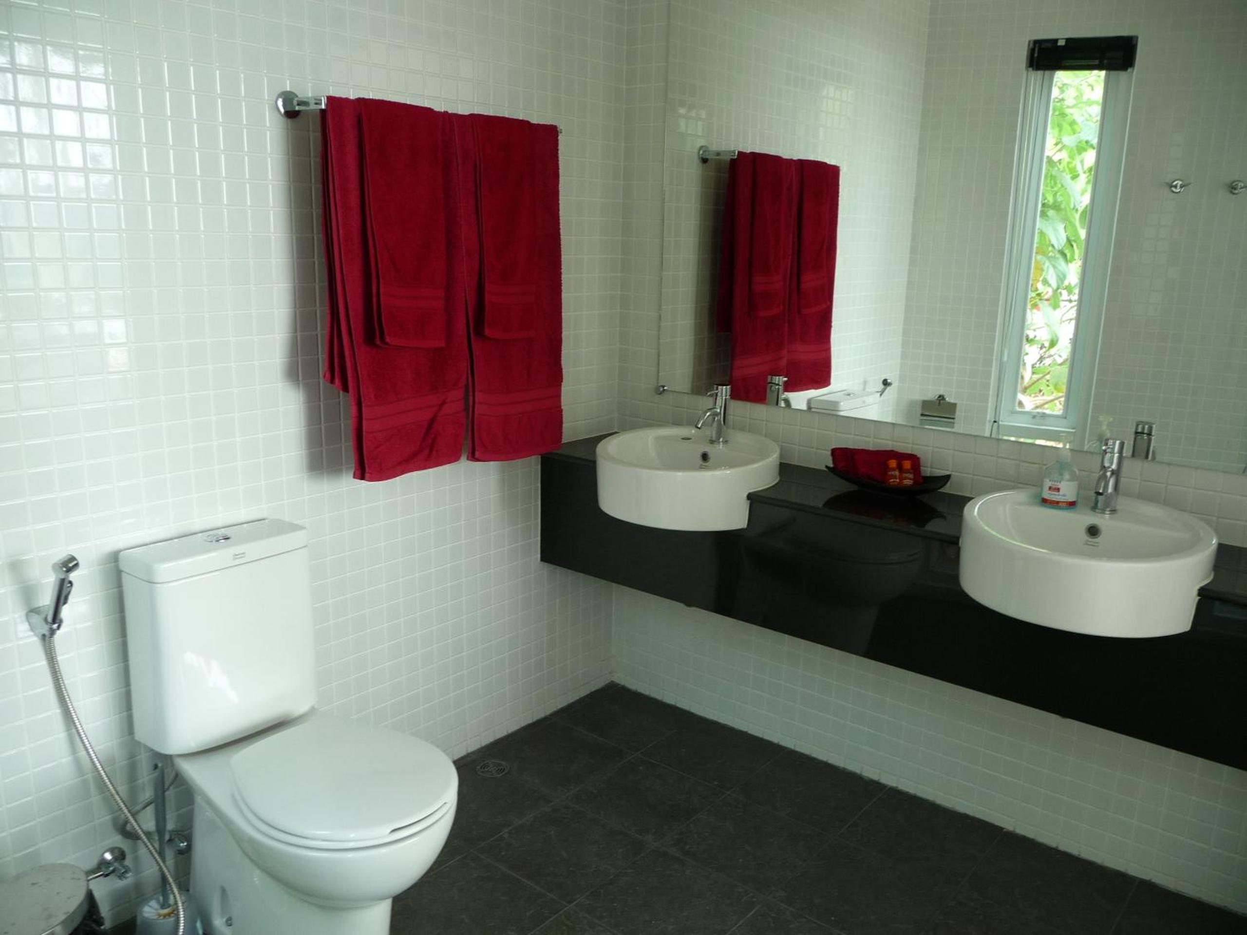 Photo 48