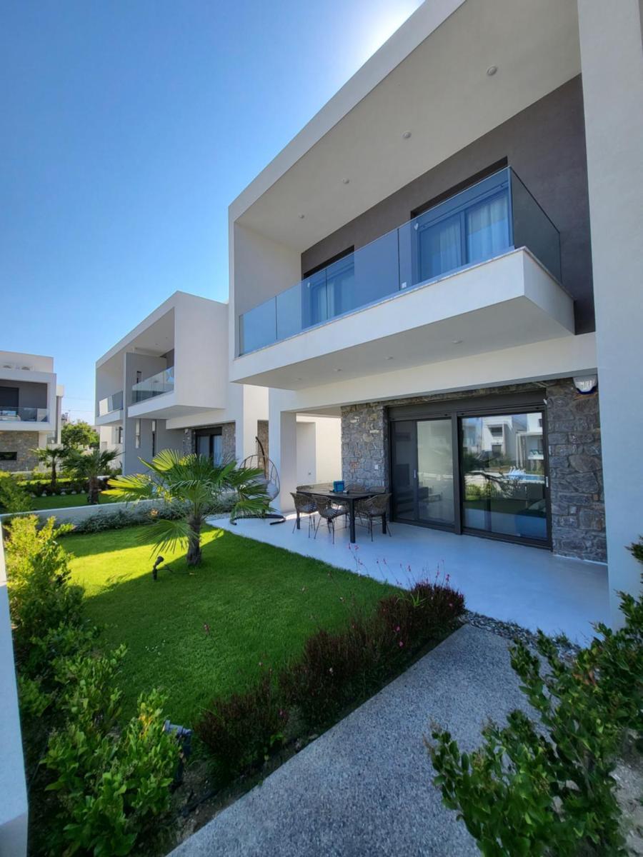 Olea Valley Villa T2 view 2