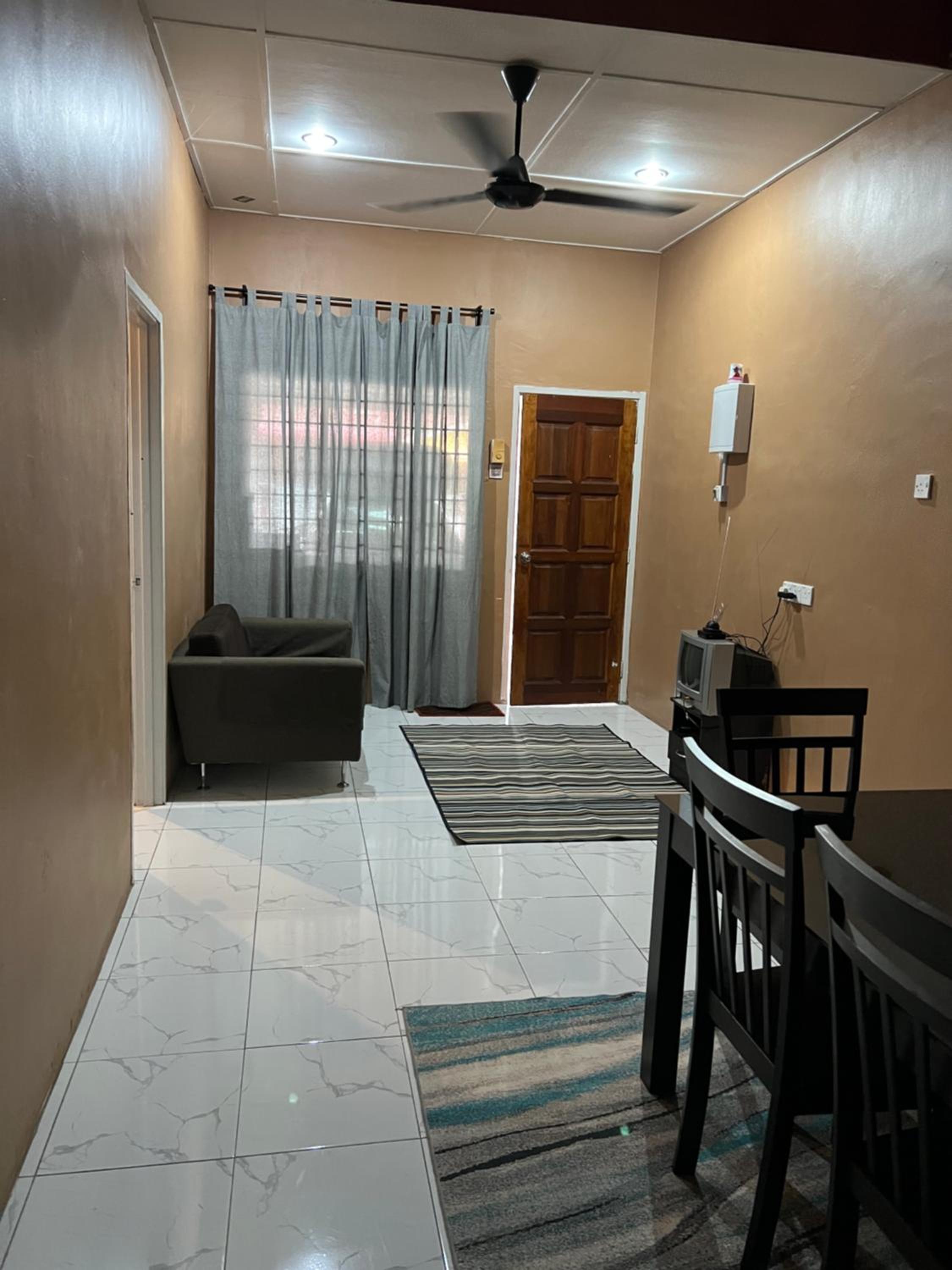 TheAtbas Homestay 17 in Seri Iskandar Perak 3 Bedroom photo 5