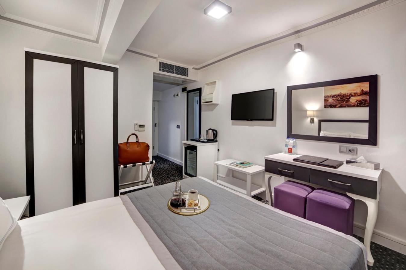 Skalion Hotel