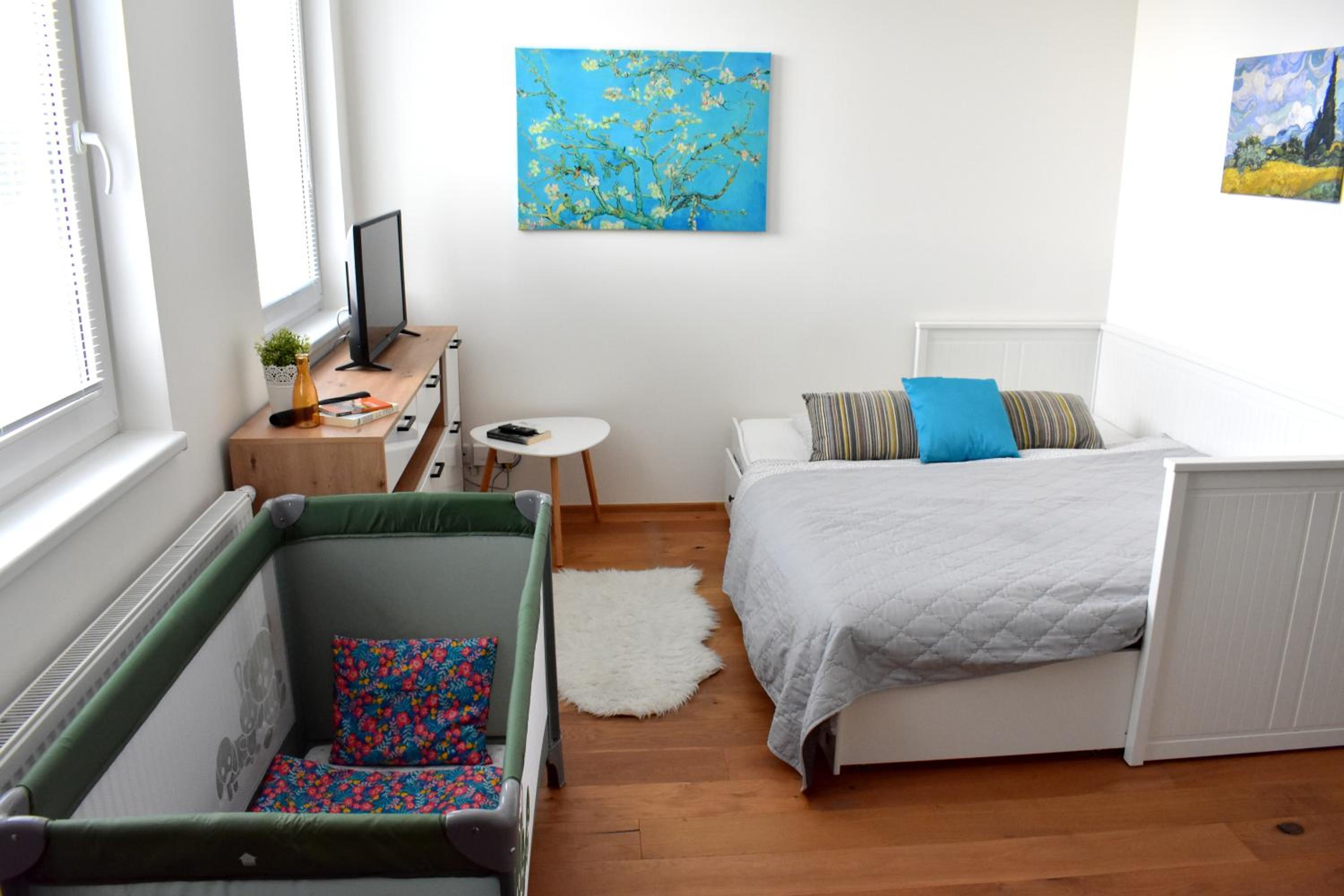 Airstay Prague apartment: Grebovka