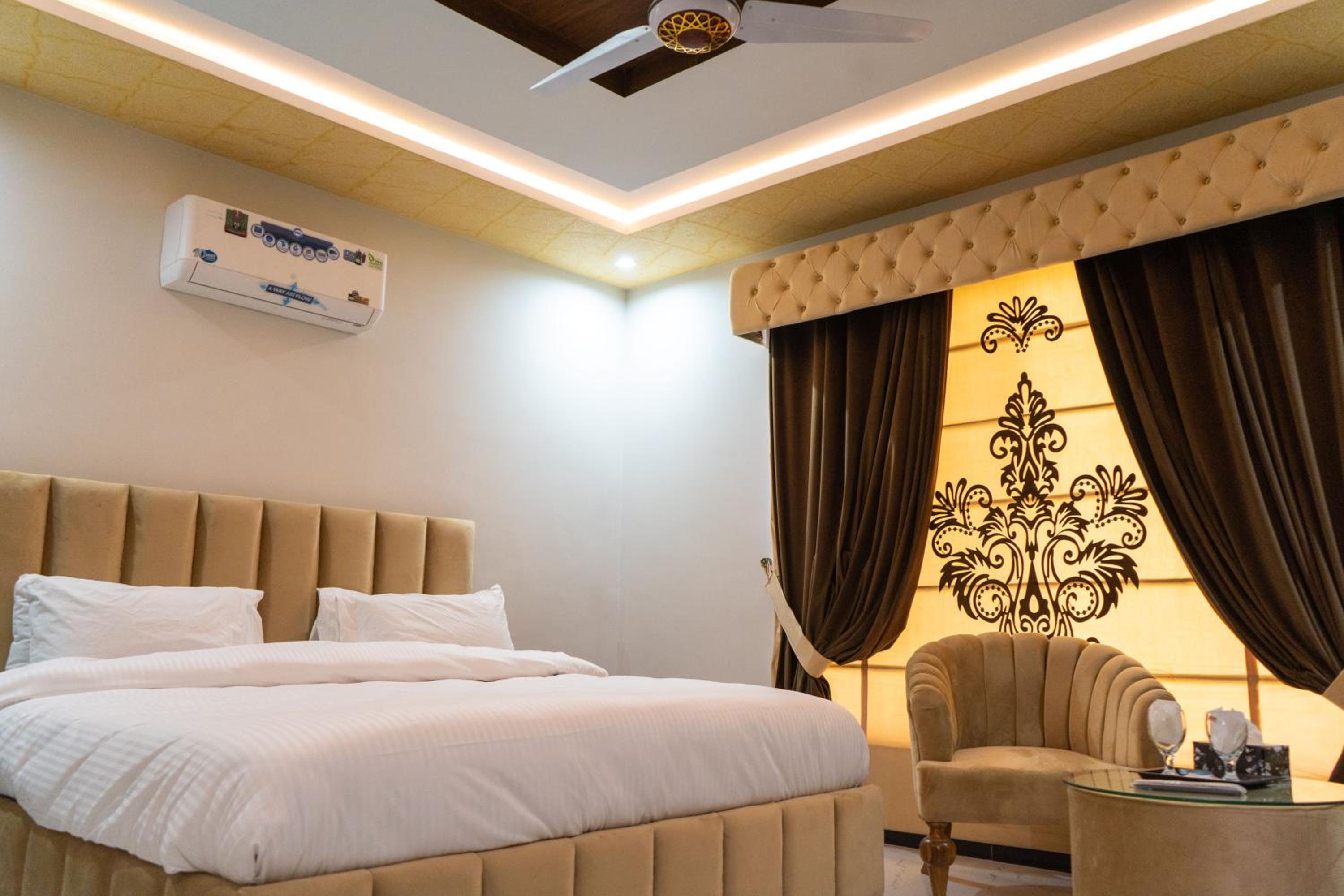 Islamabad Lodges