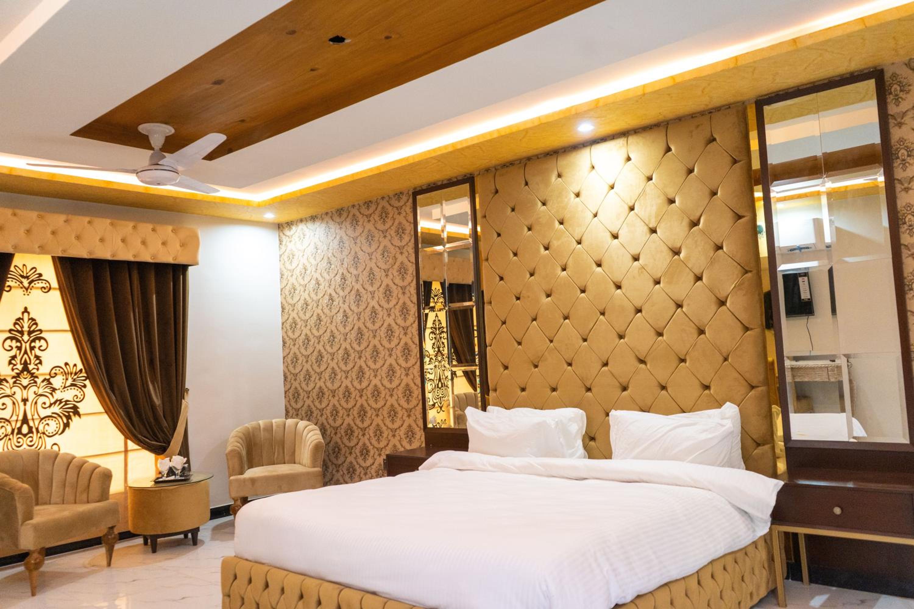 Islamabad Lodges