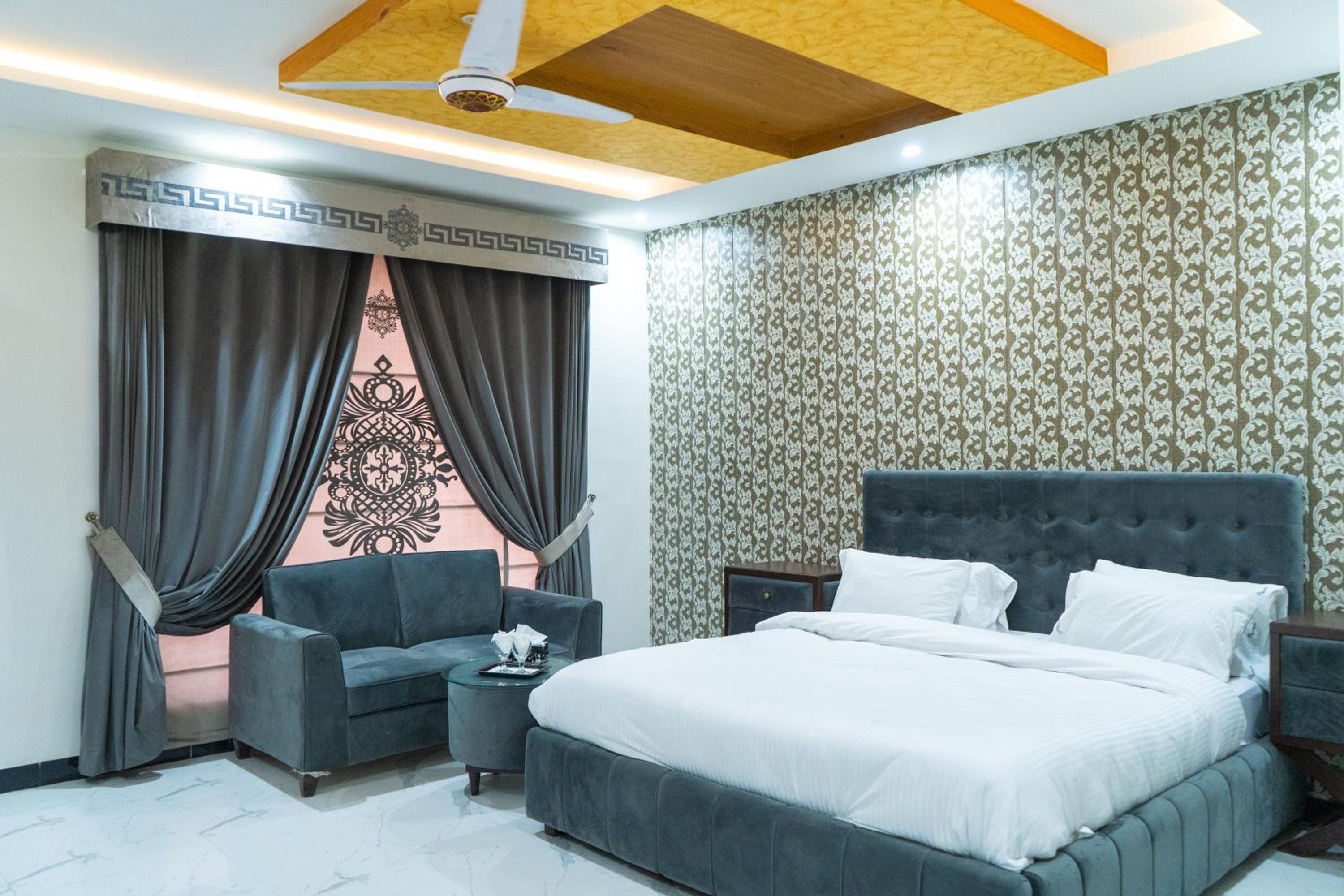Islamabad Lodges