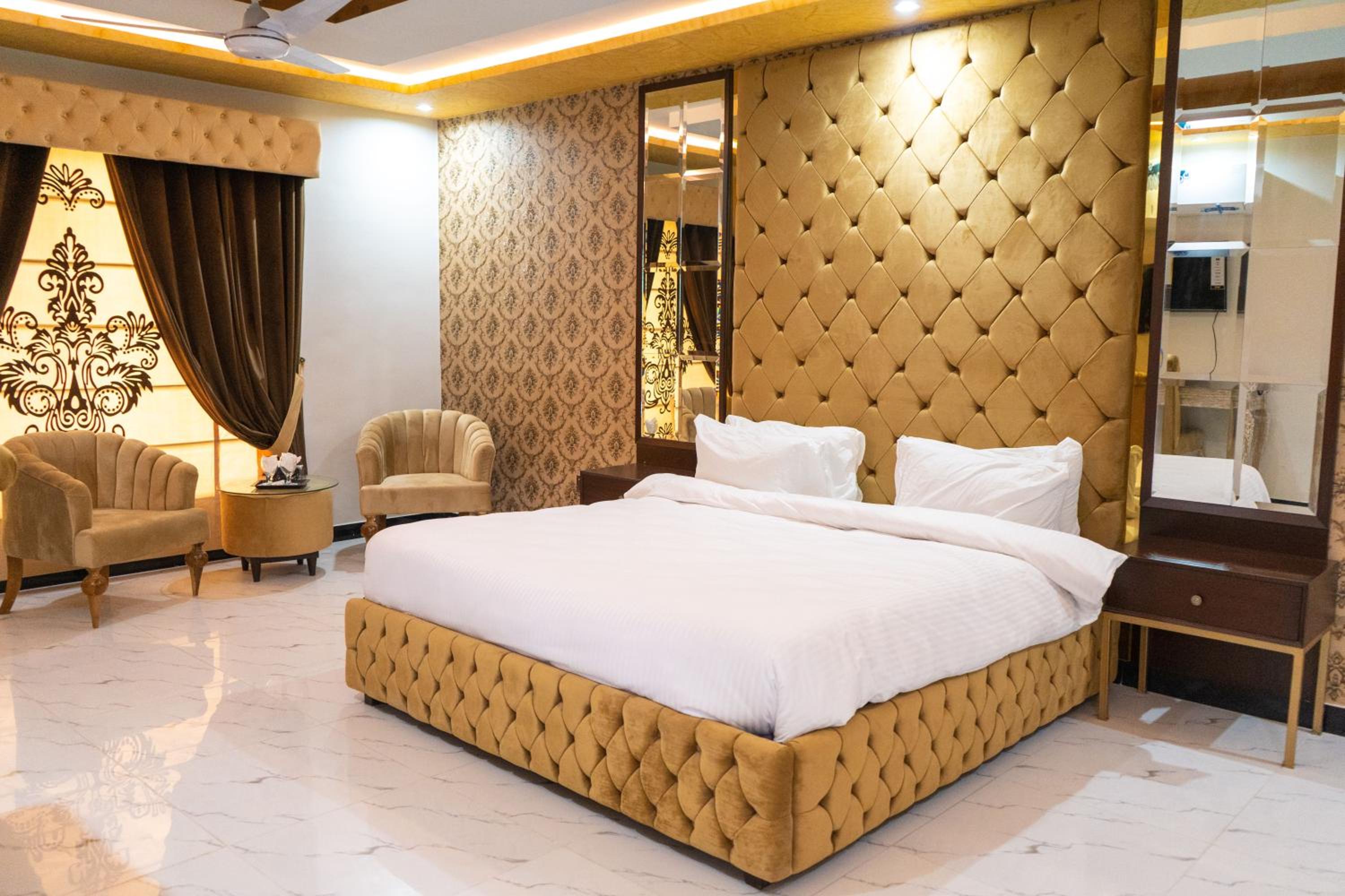 Islamabad Lodges