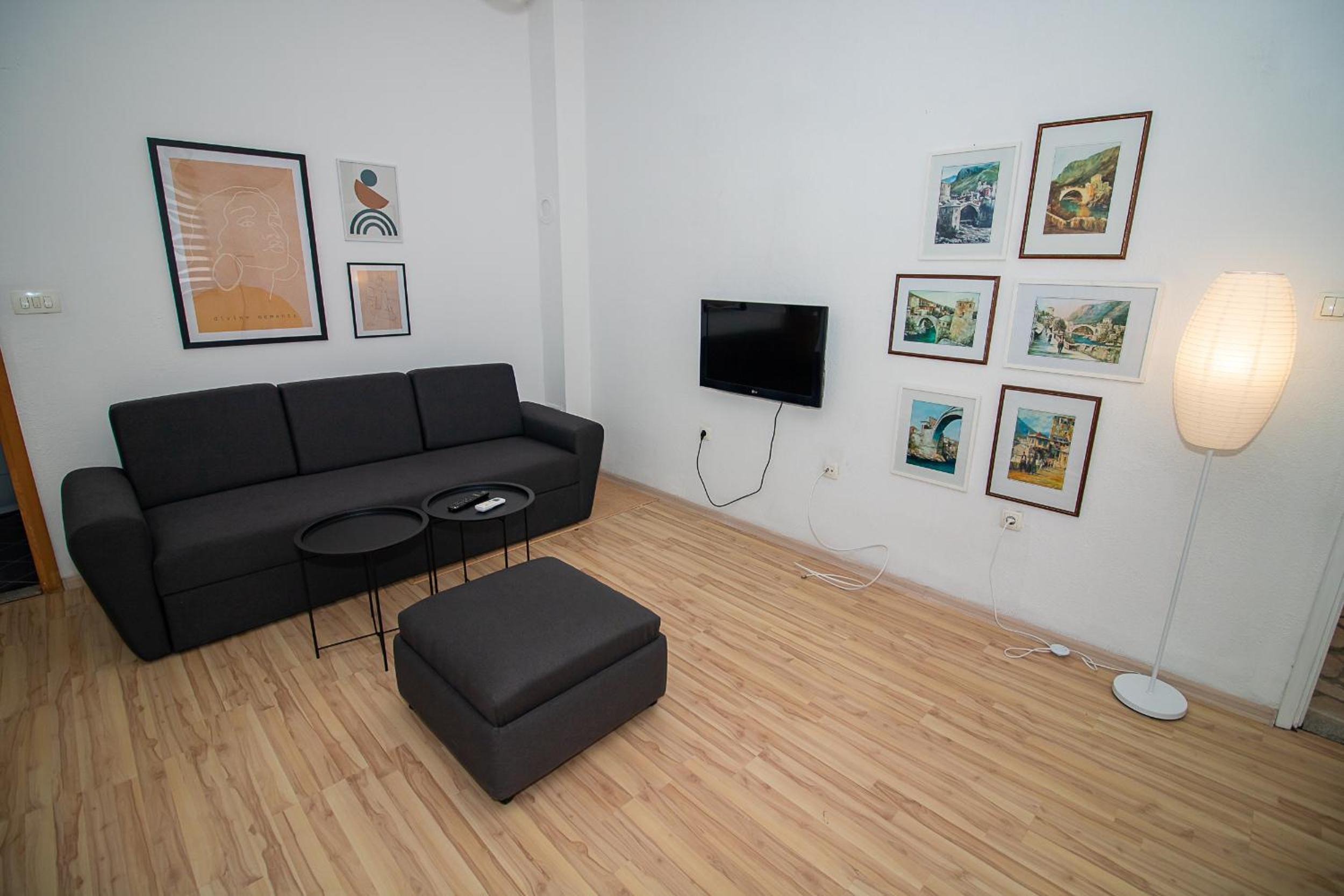 Miro apartments II
