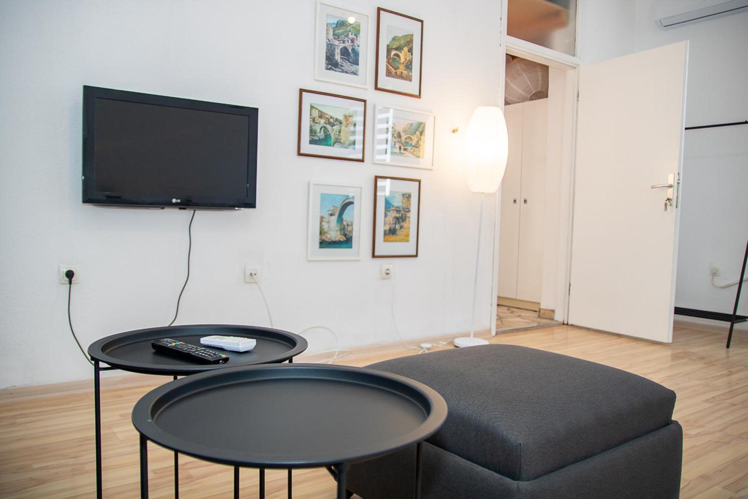 Miro apartments II