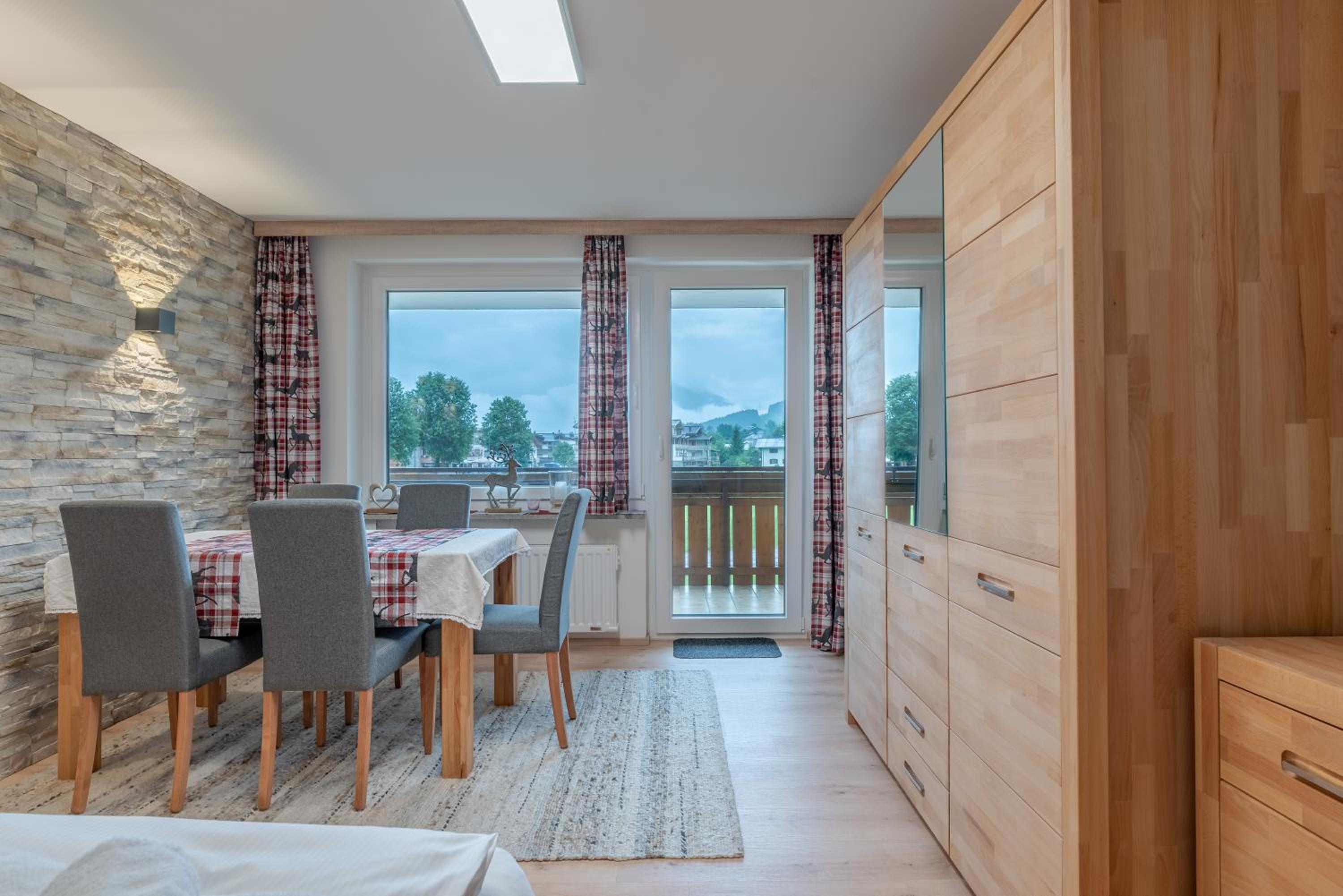 Deluxe Studio Kaprun by All in One Apartments