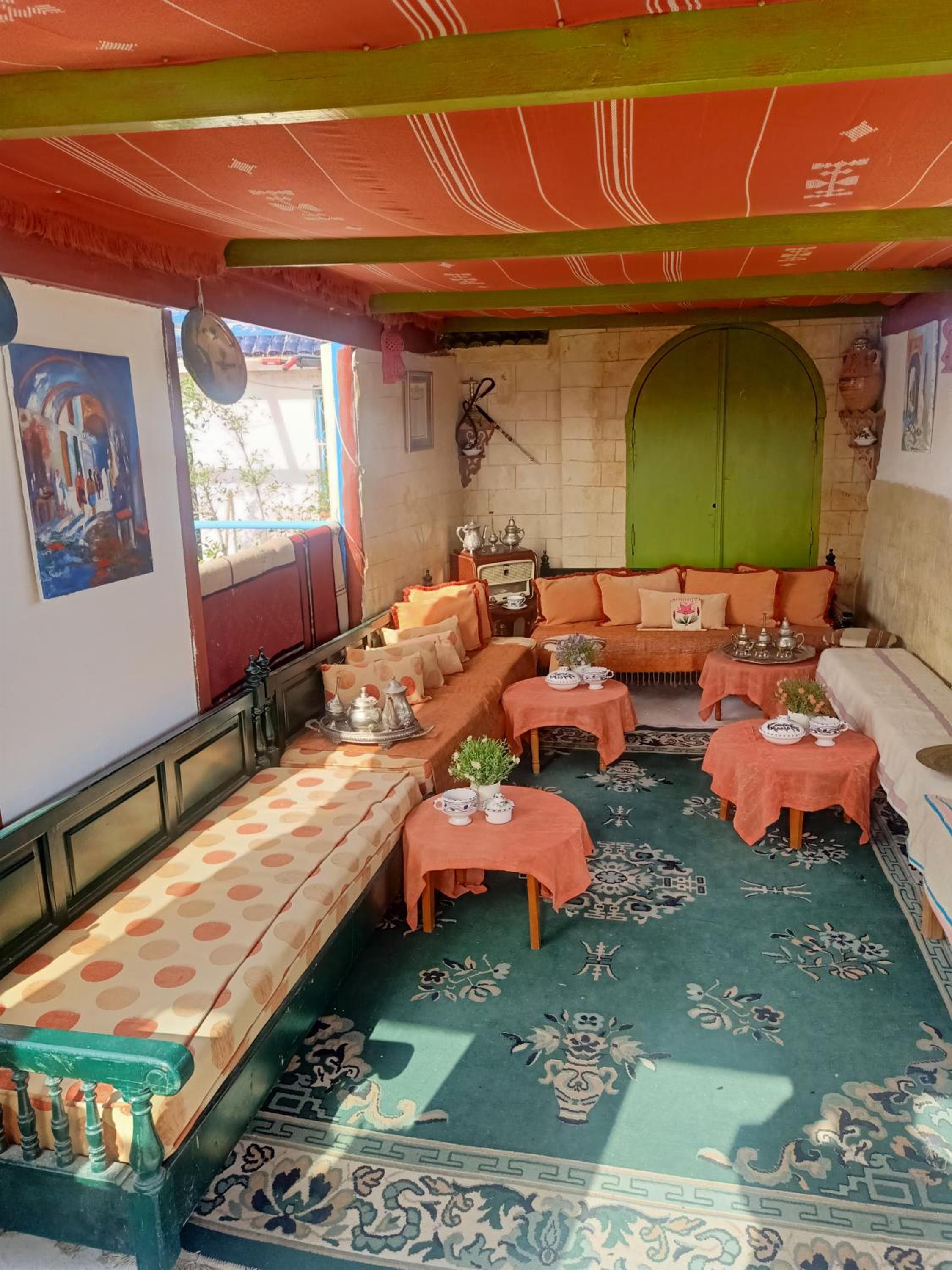 lounge