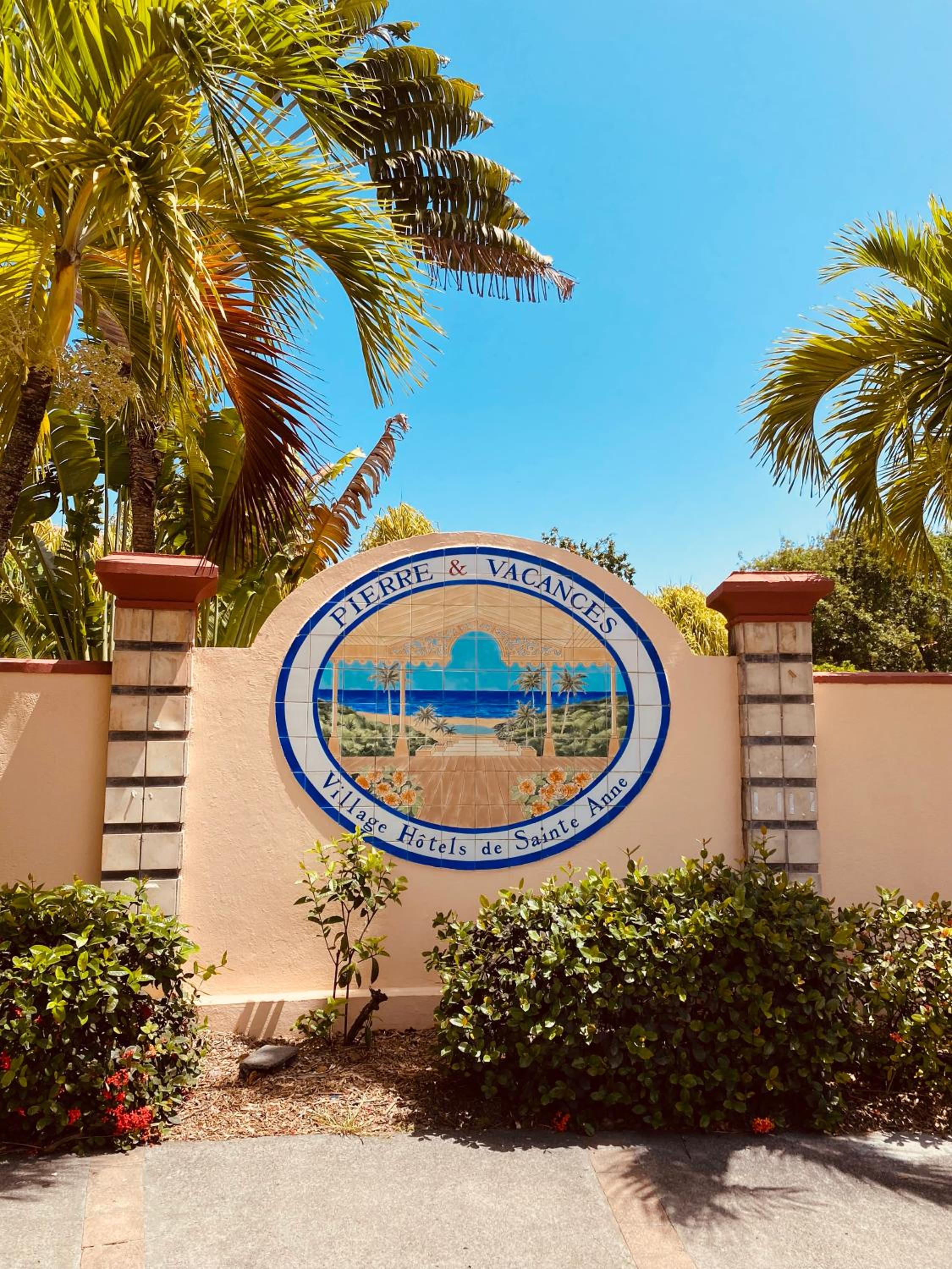 Tucum Home - Appart au Village Vacances Sainte Anne view 5