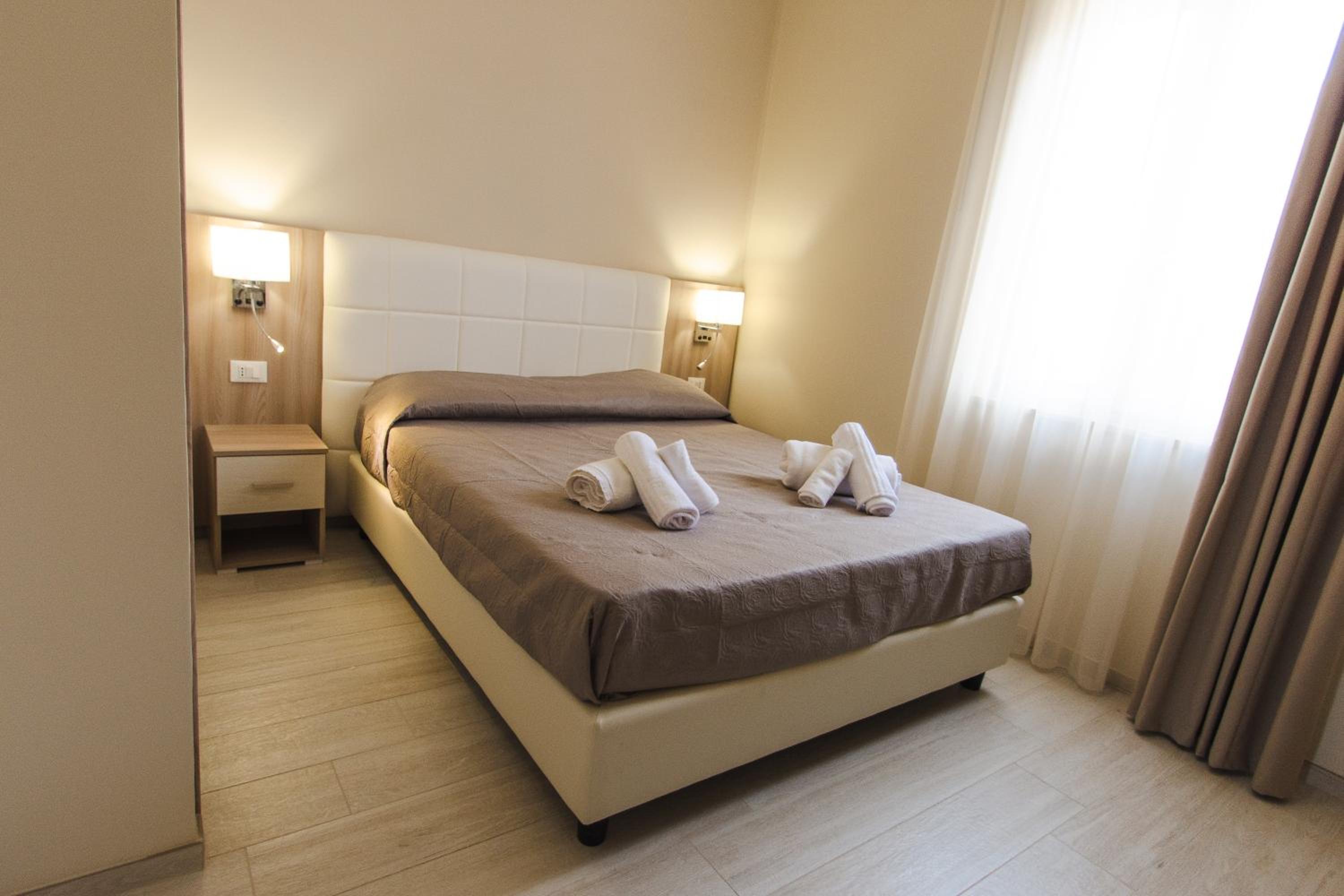 Luxury House view 5