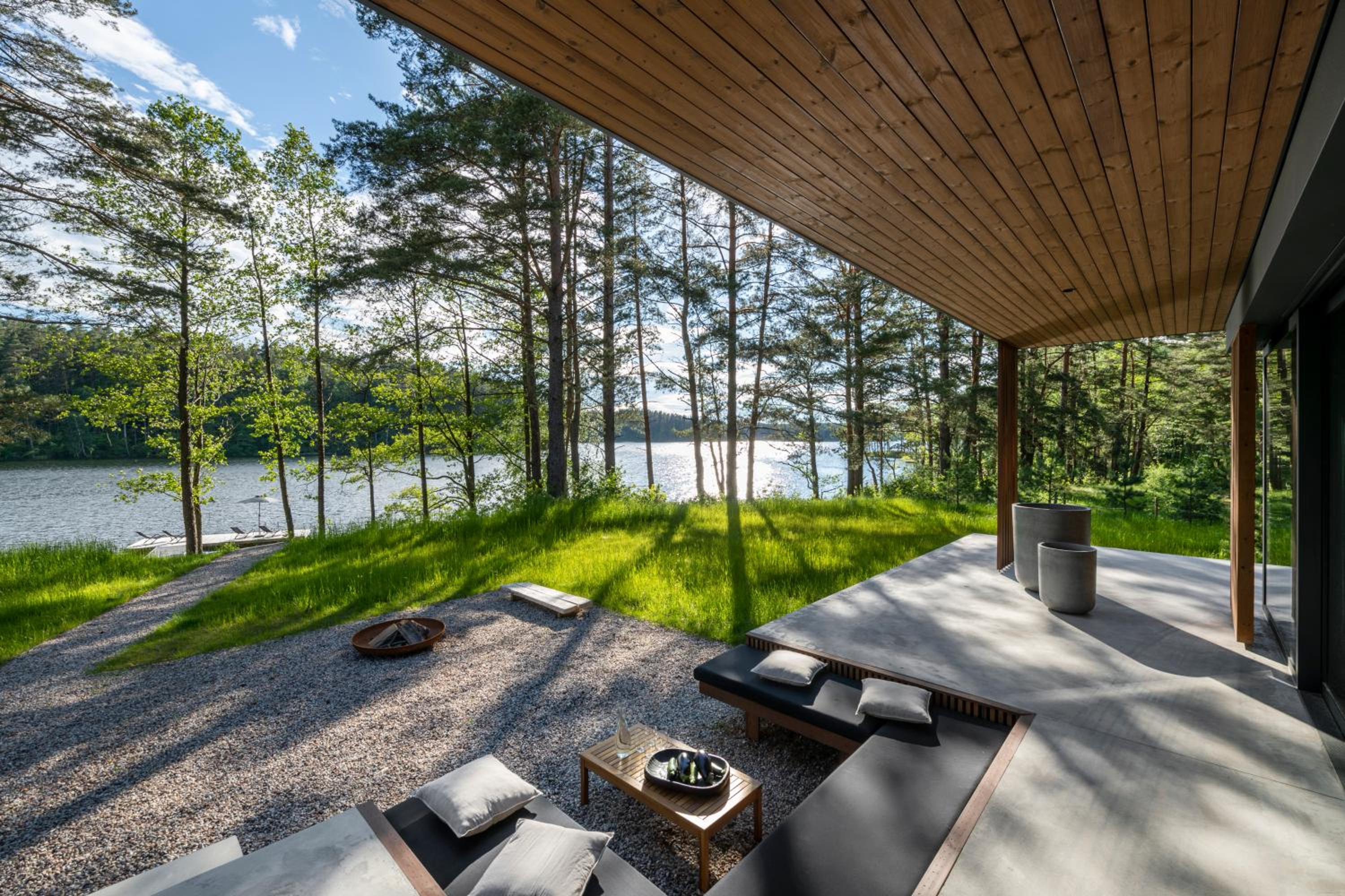 Villa The Lake view 5