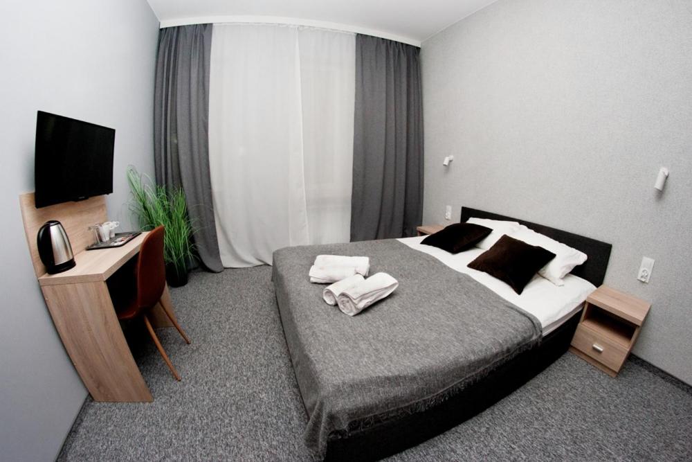 Photo 12