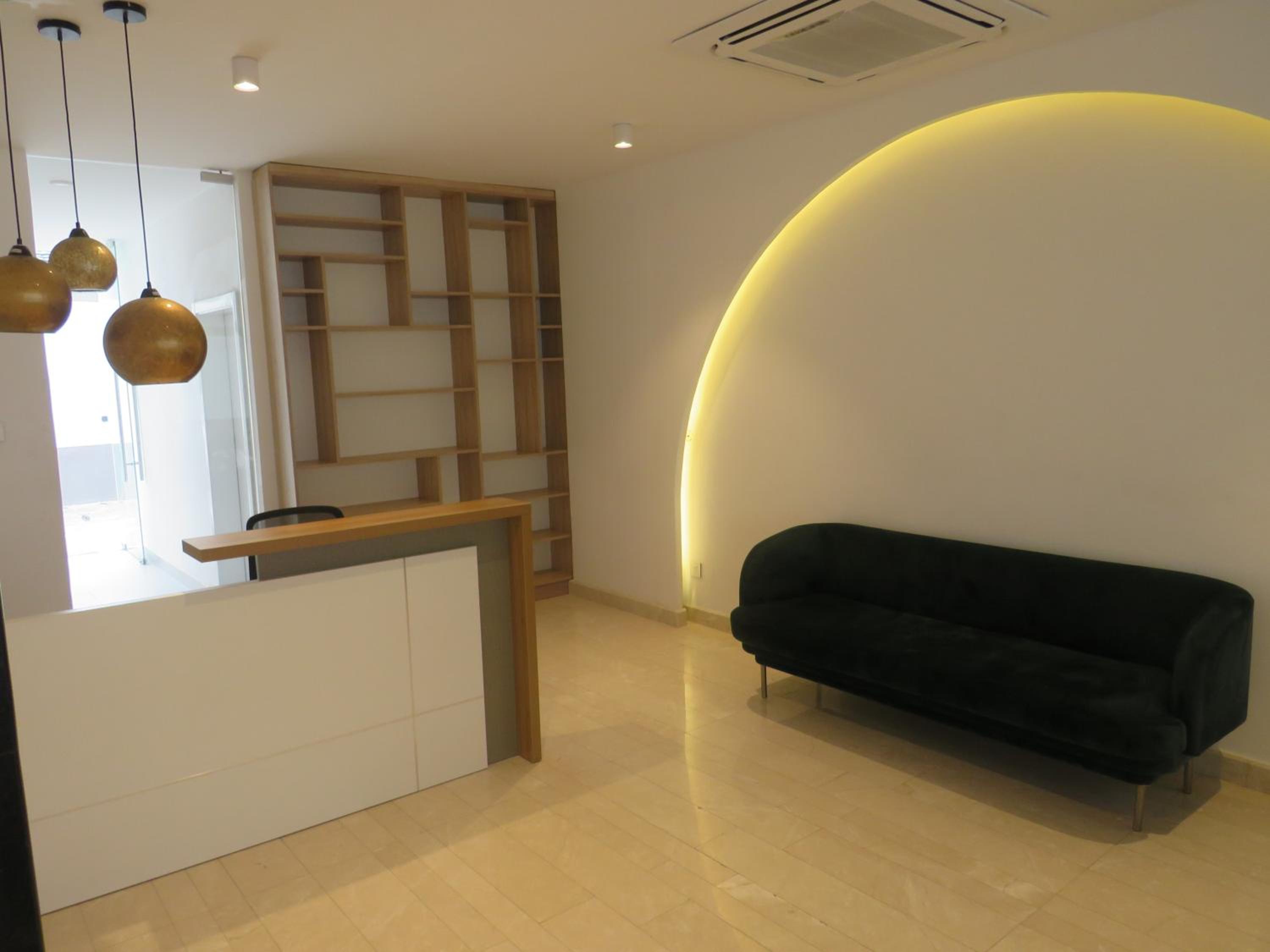 Nice 1 BDR APT with 2 Bathrooms - Free Parking, Wifi, Gym, Pool view 3