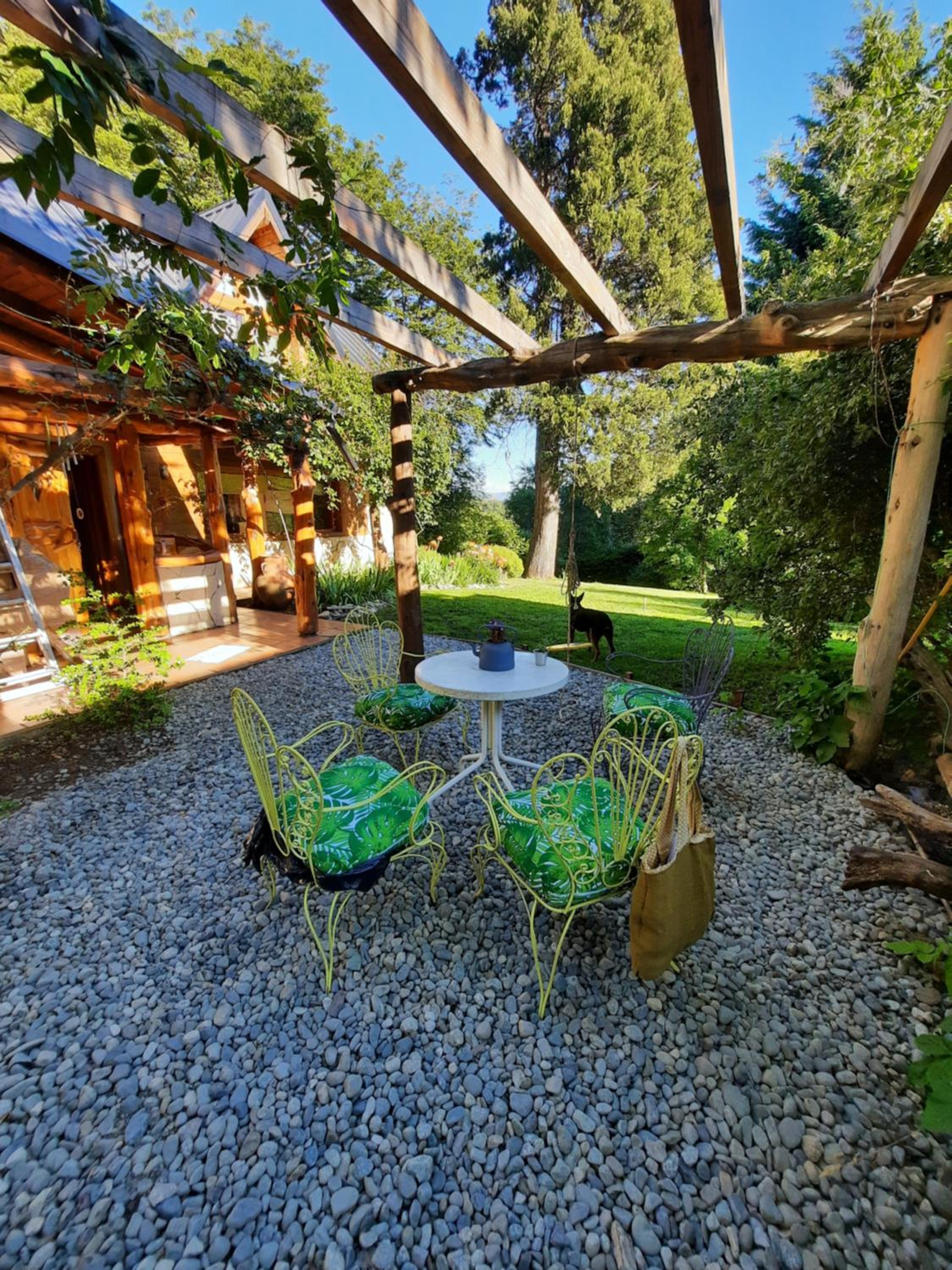 Blackberry Home By AMA,LLao LLao