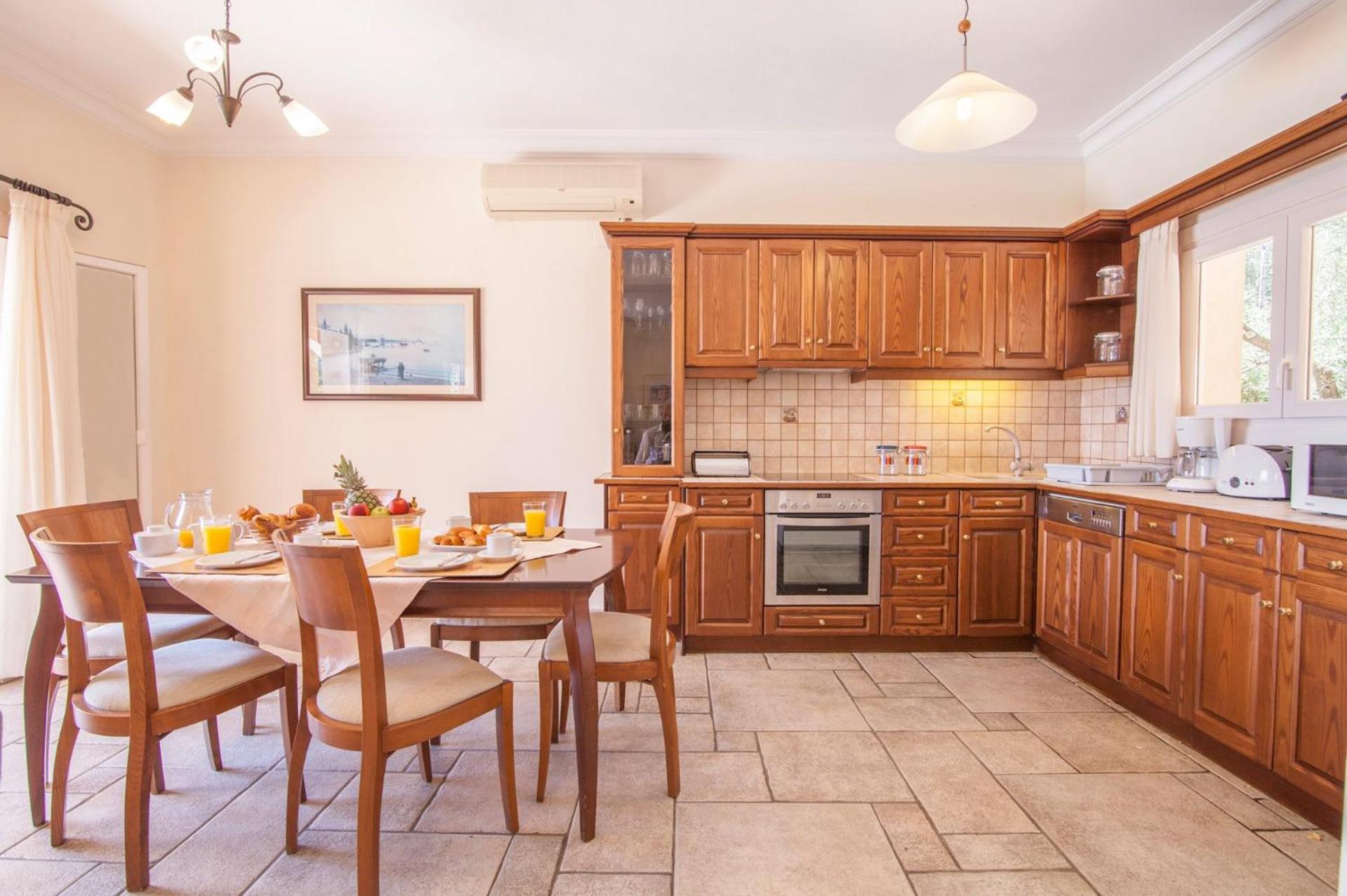 Villa Serpa by Villa Plus photo 5