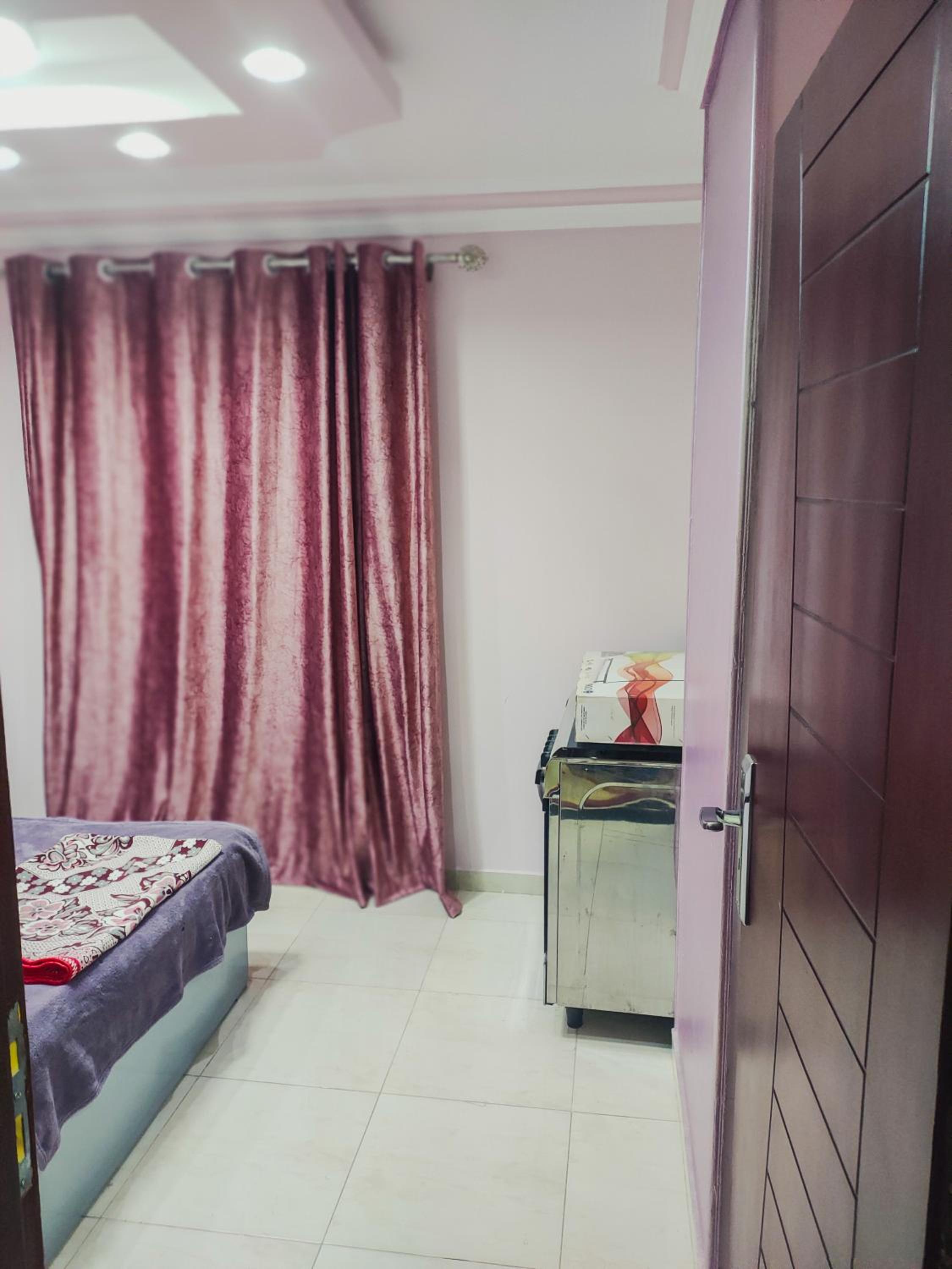 Royal Aura Residence