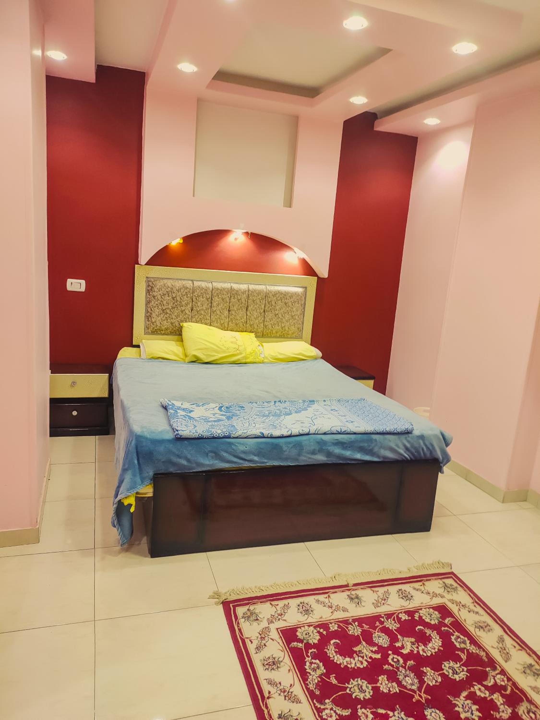 Royal Aura Residence
