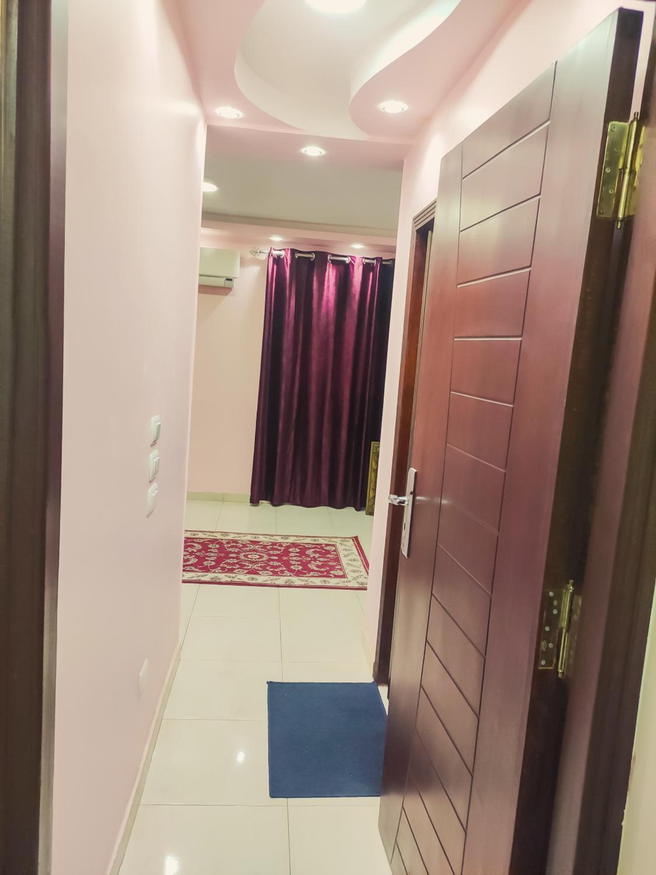 Royal Aura Residence