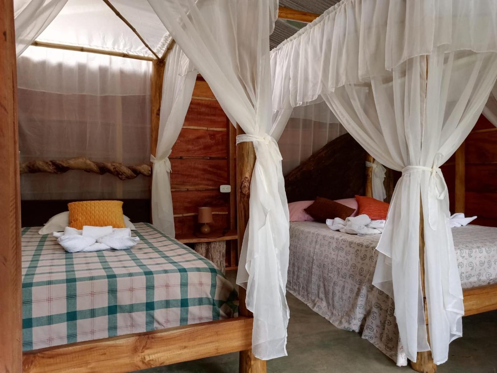Iguanitas Lodge