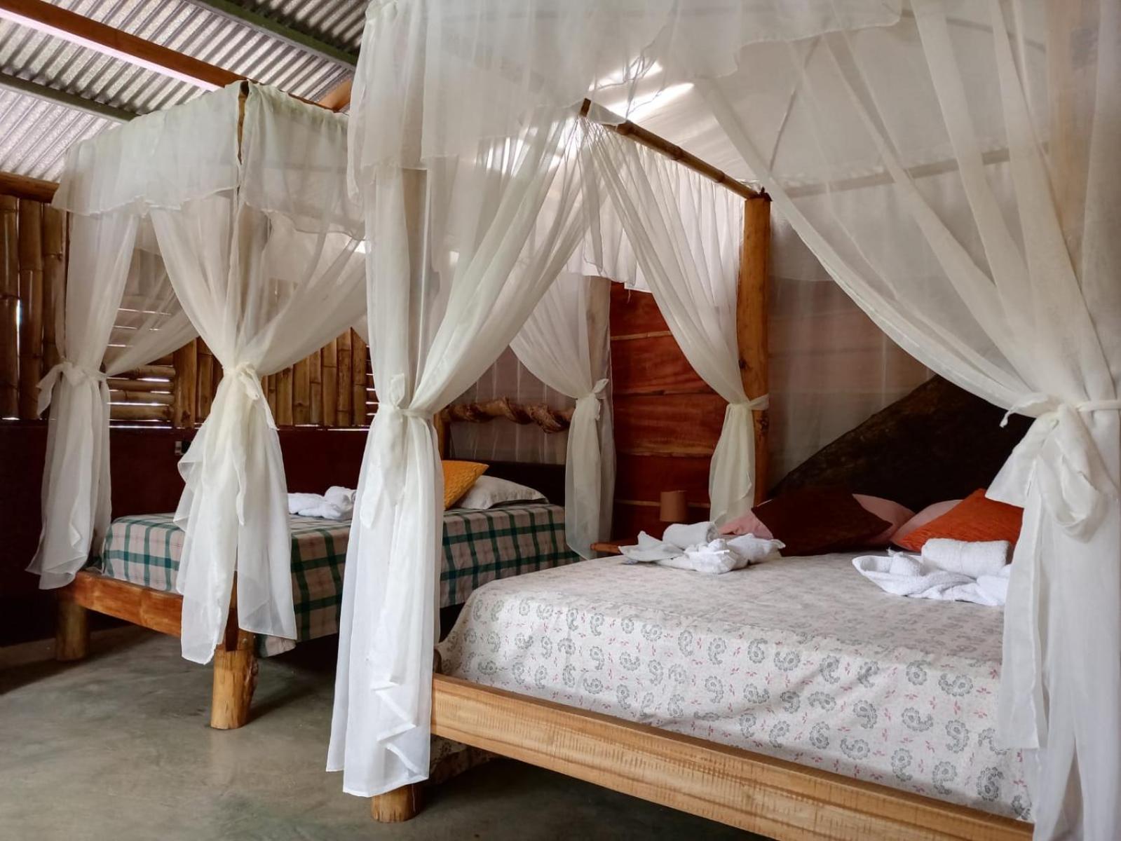Iguanitas Lodge