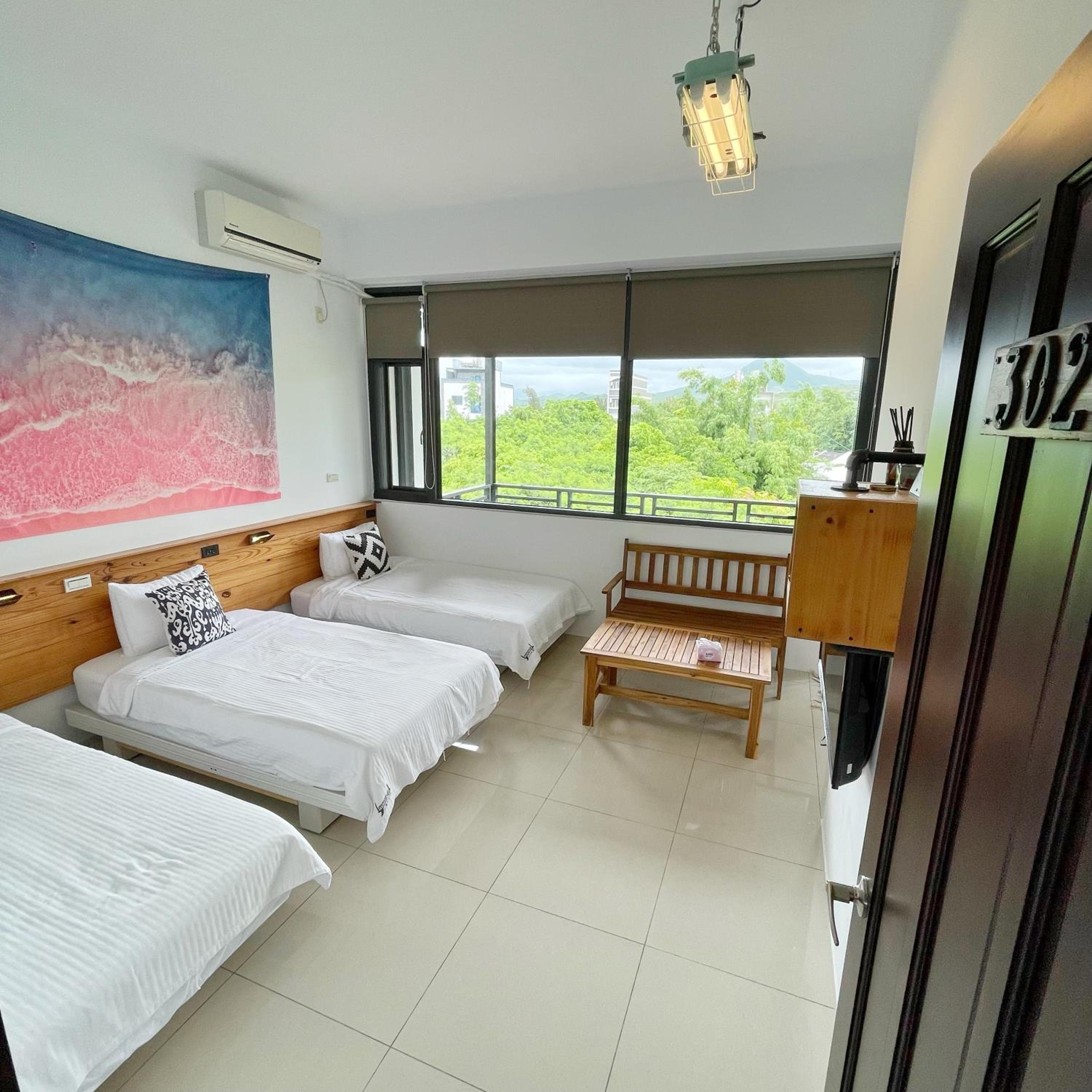 Imanuel Surfing B&B No 2