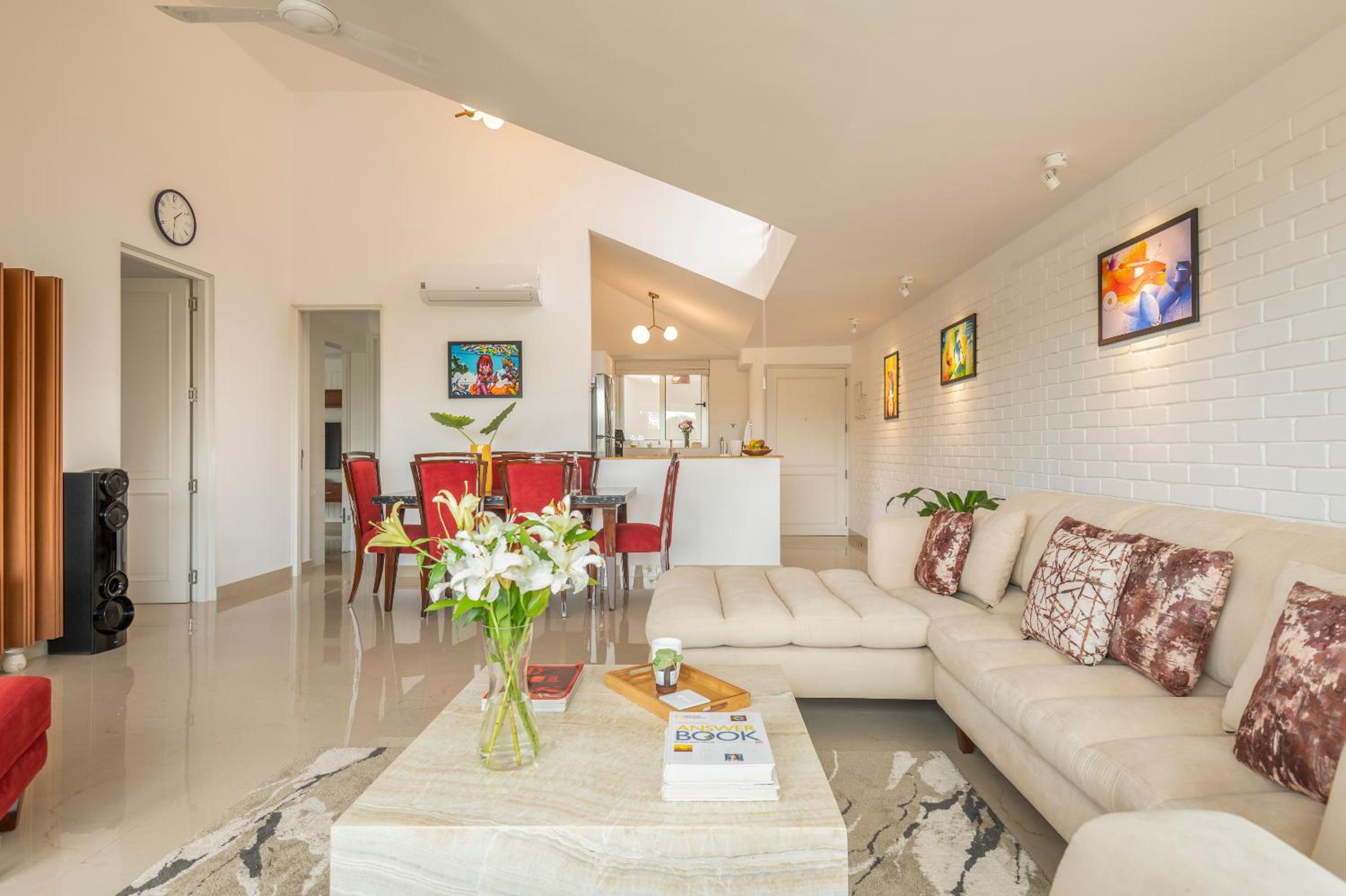 El Sereno by The Blue Kite - 2 BHK Stylish Apartments In Vagator with Garden- 10 minutes drive to Vagator Beach
