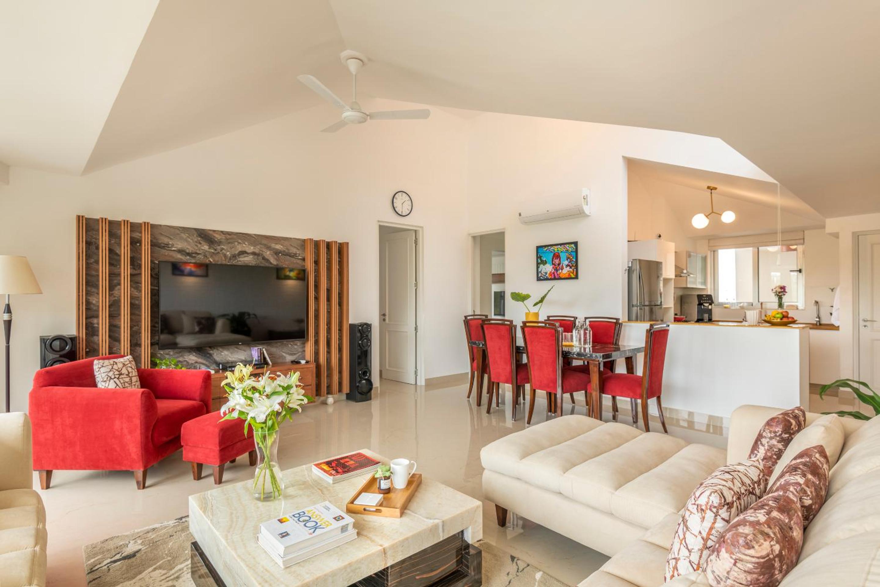 El Sereno by The Blue Kite - 2 BHK Stylish Apartments In Vagator with Garden- 10 minutes drive to Vagator Beach