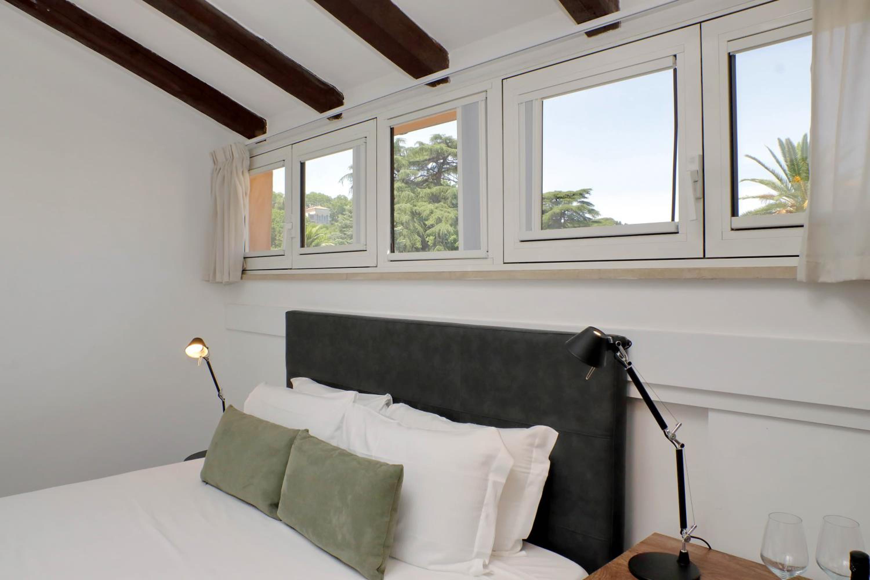 Youroom Corsini