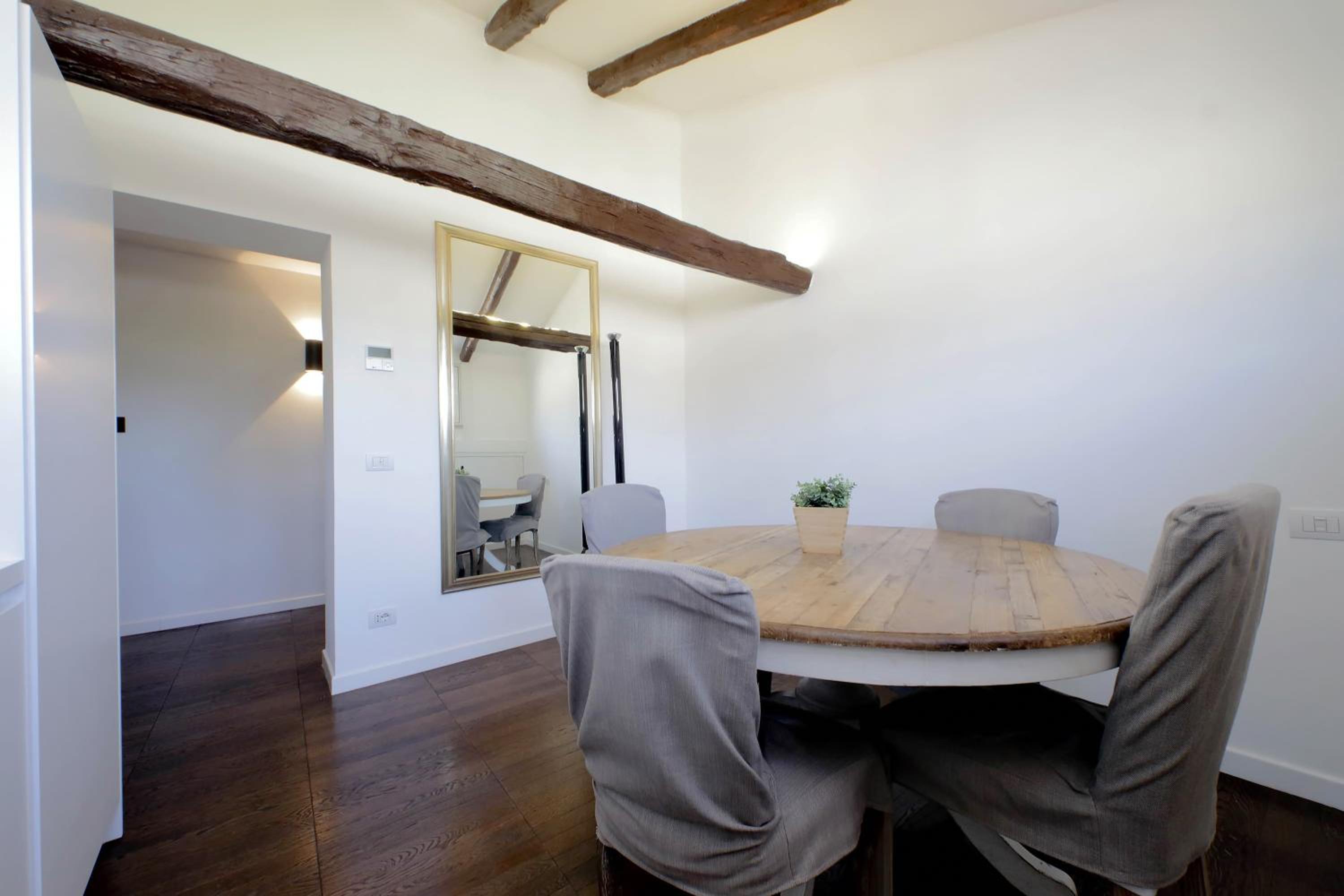 Youroom Corsini
