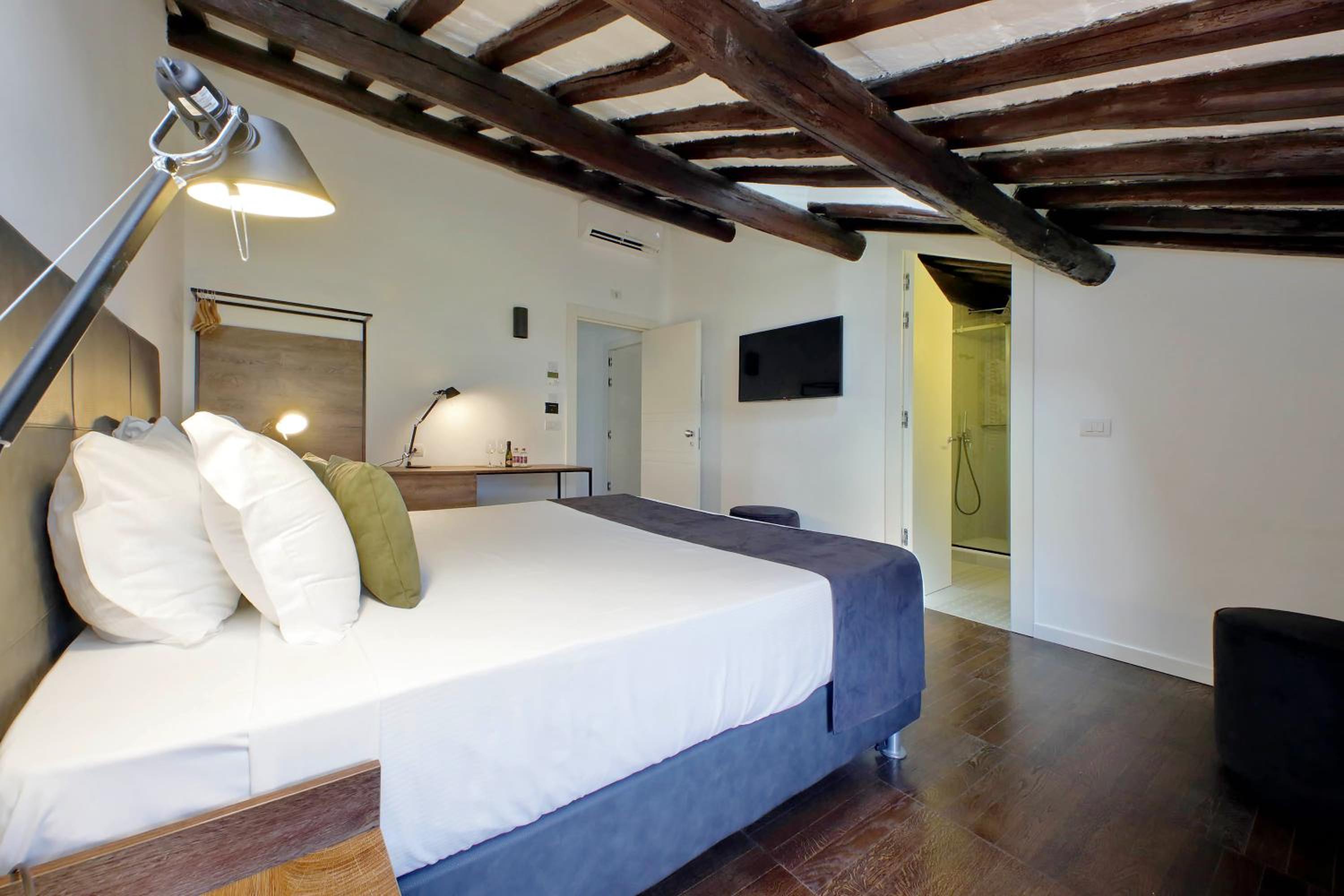 Youroom Corsini