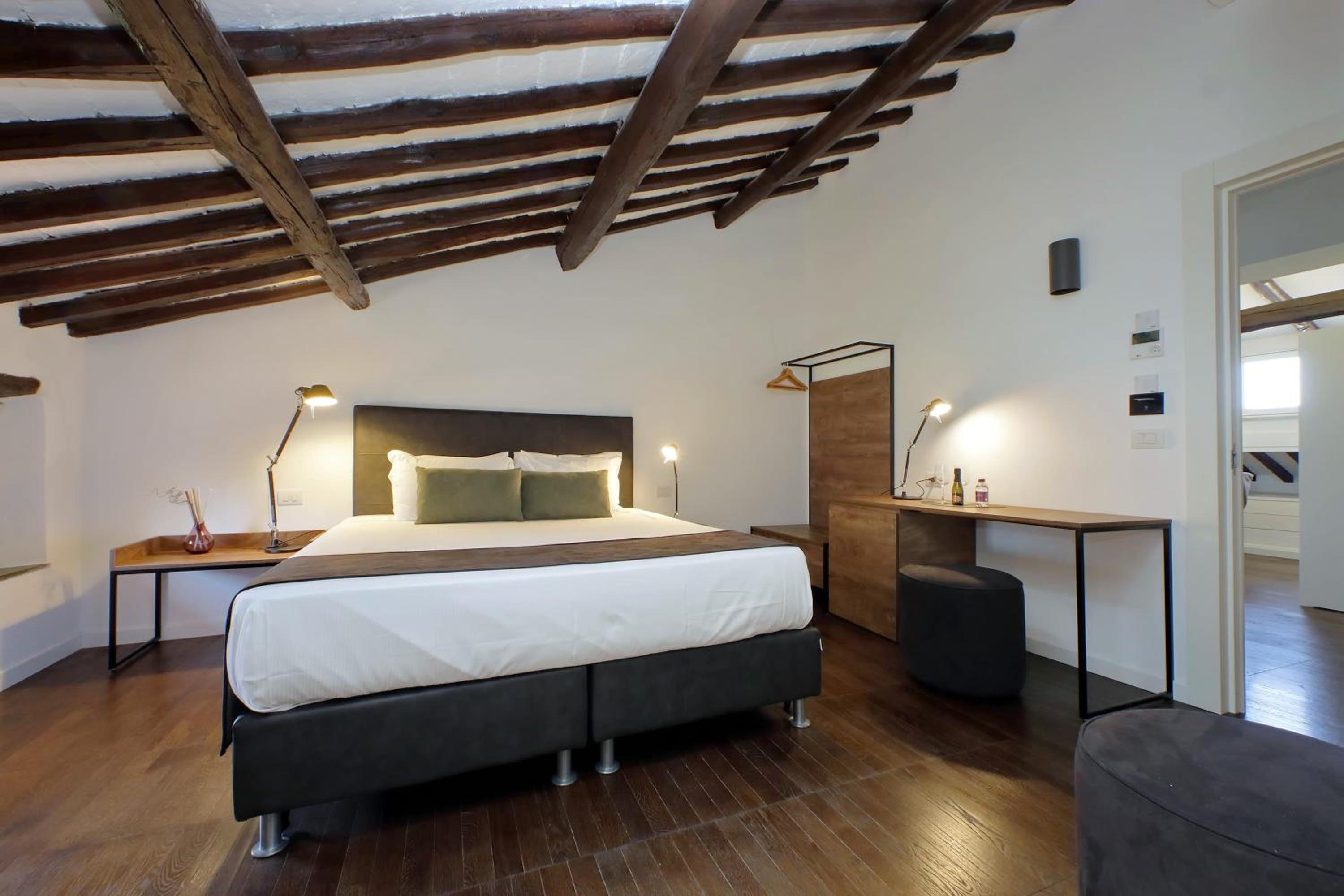 Youroom Corsini