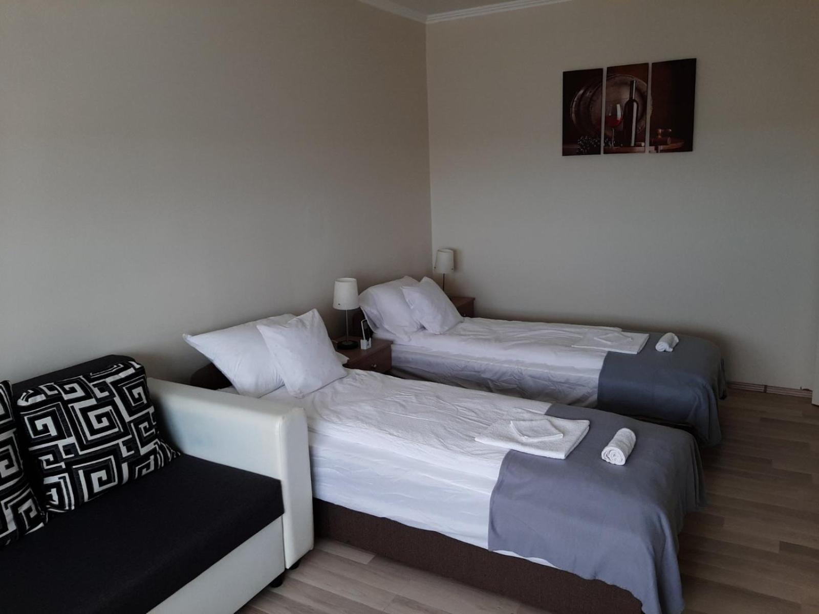 Sunnyrise Apartman view 2