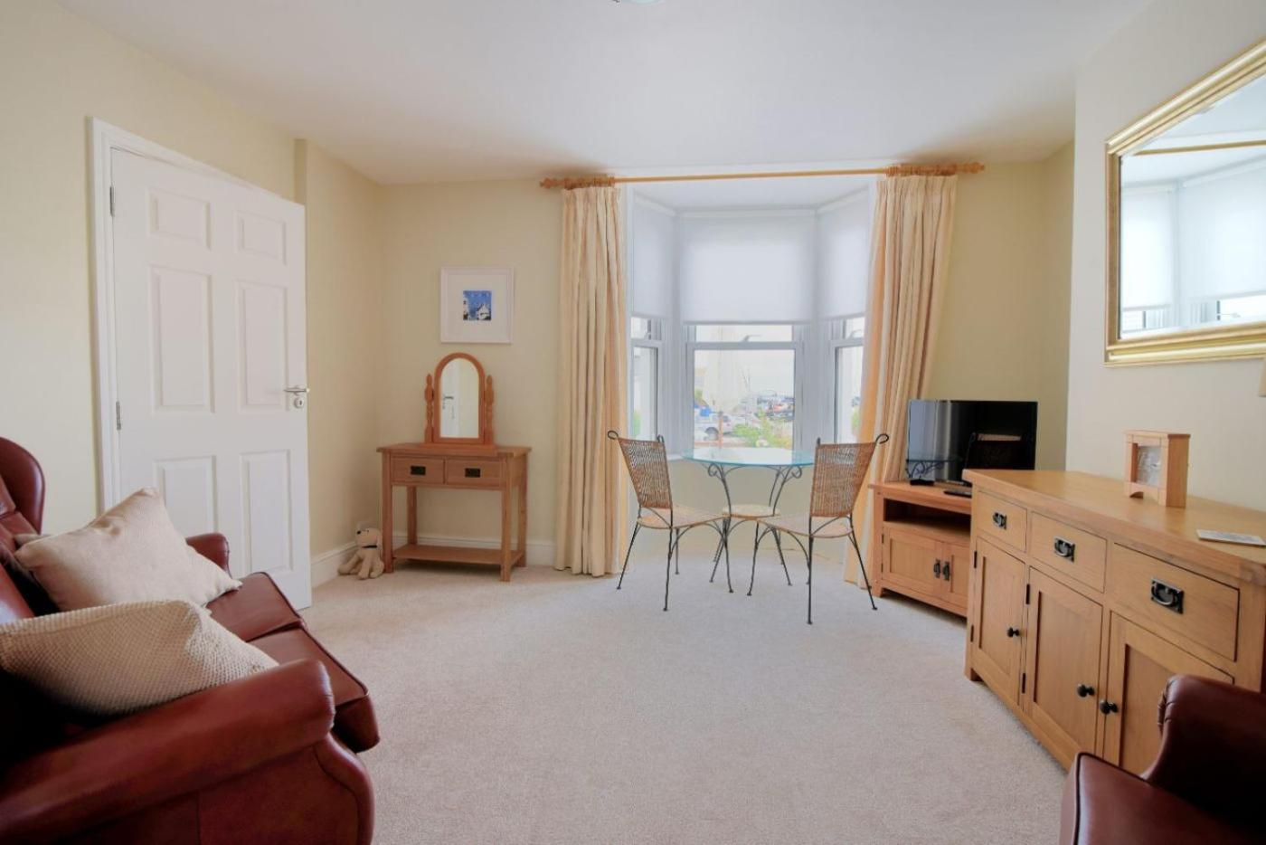 The Garden Suite view 5