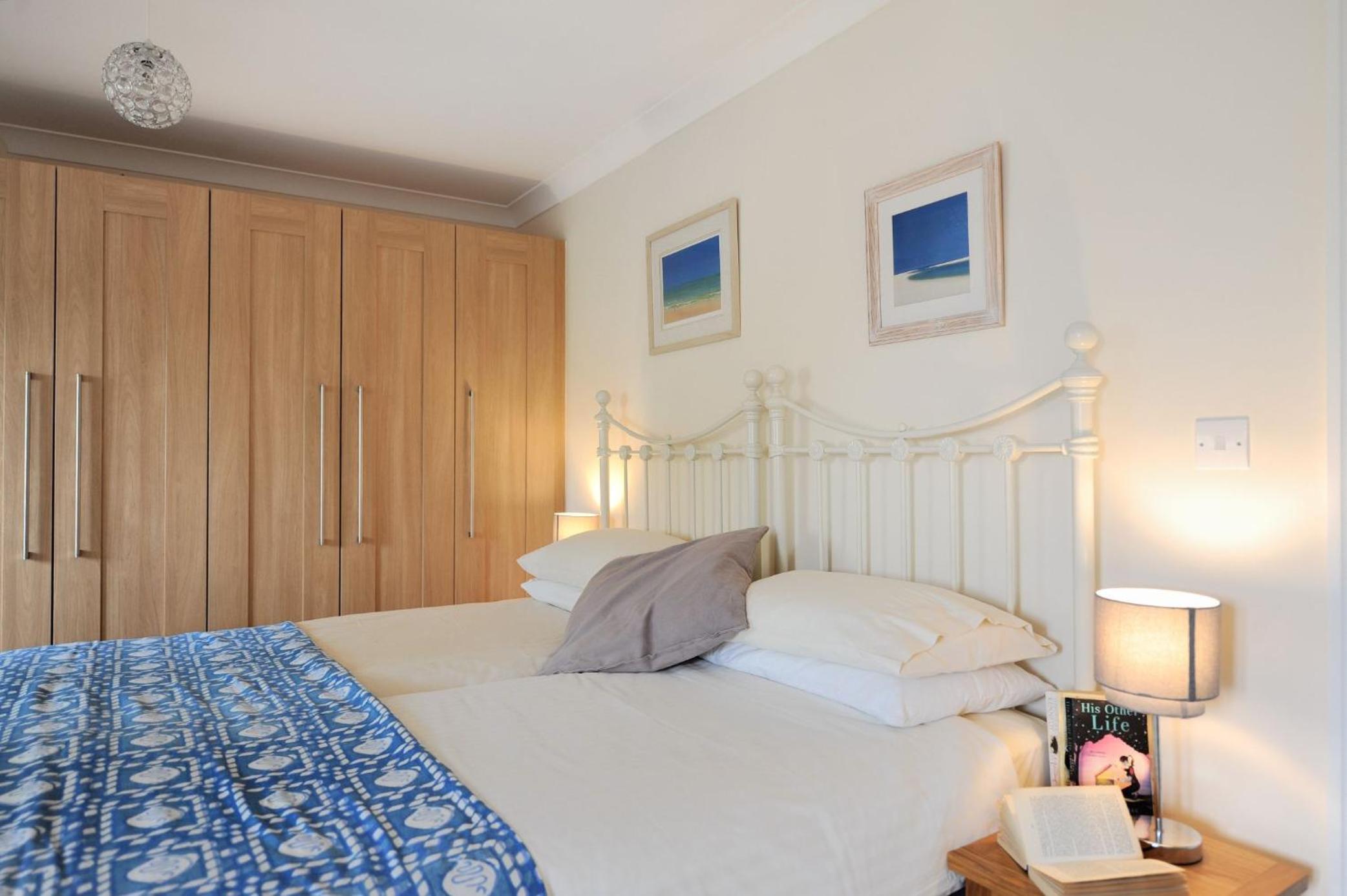 1 Woodroffe Meadow view 3