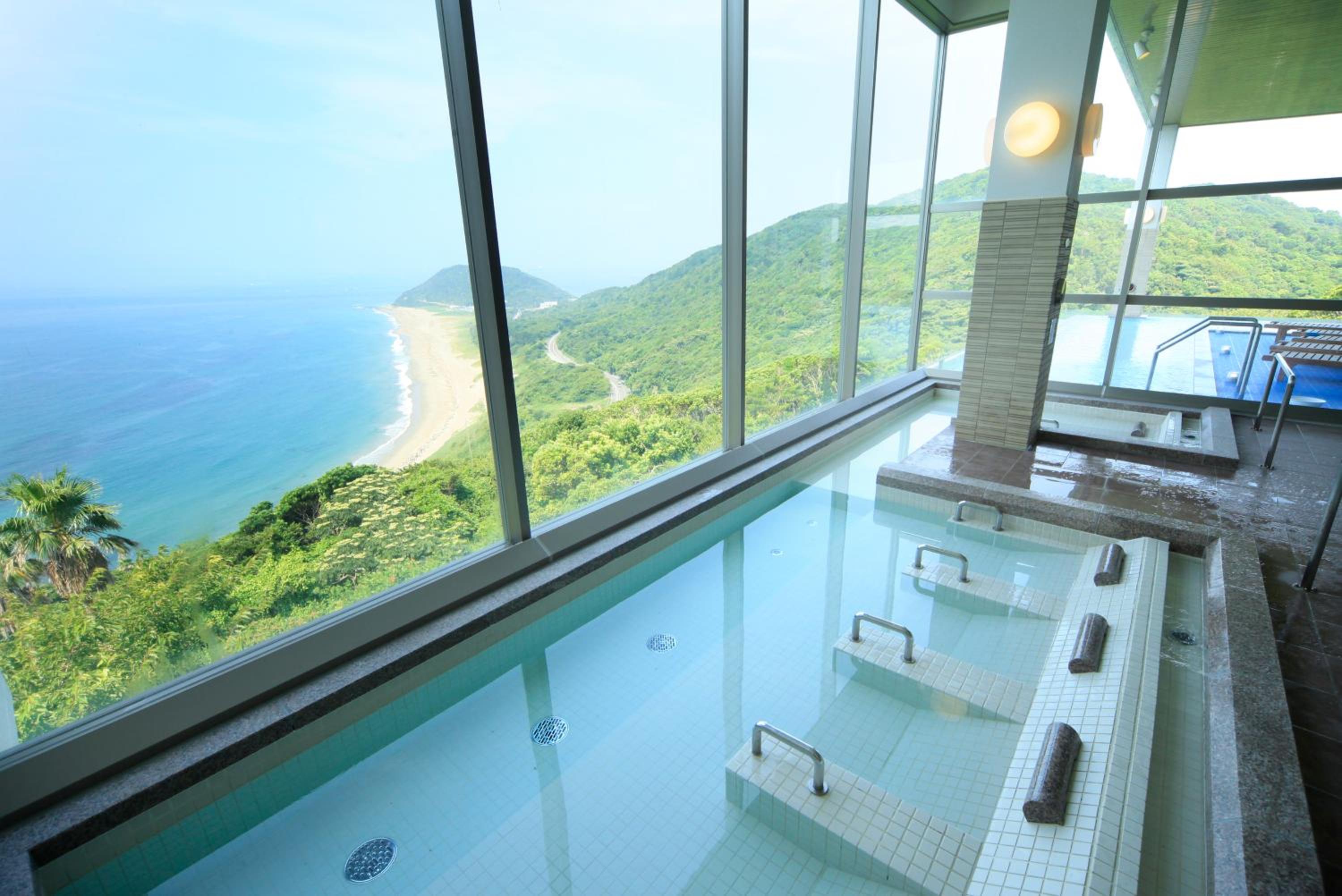 Irago Ocean Resort