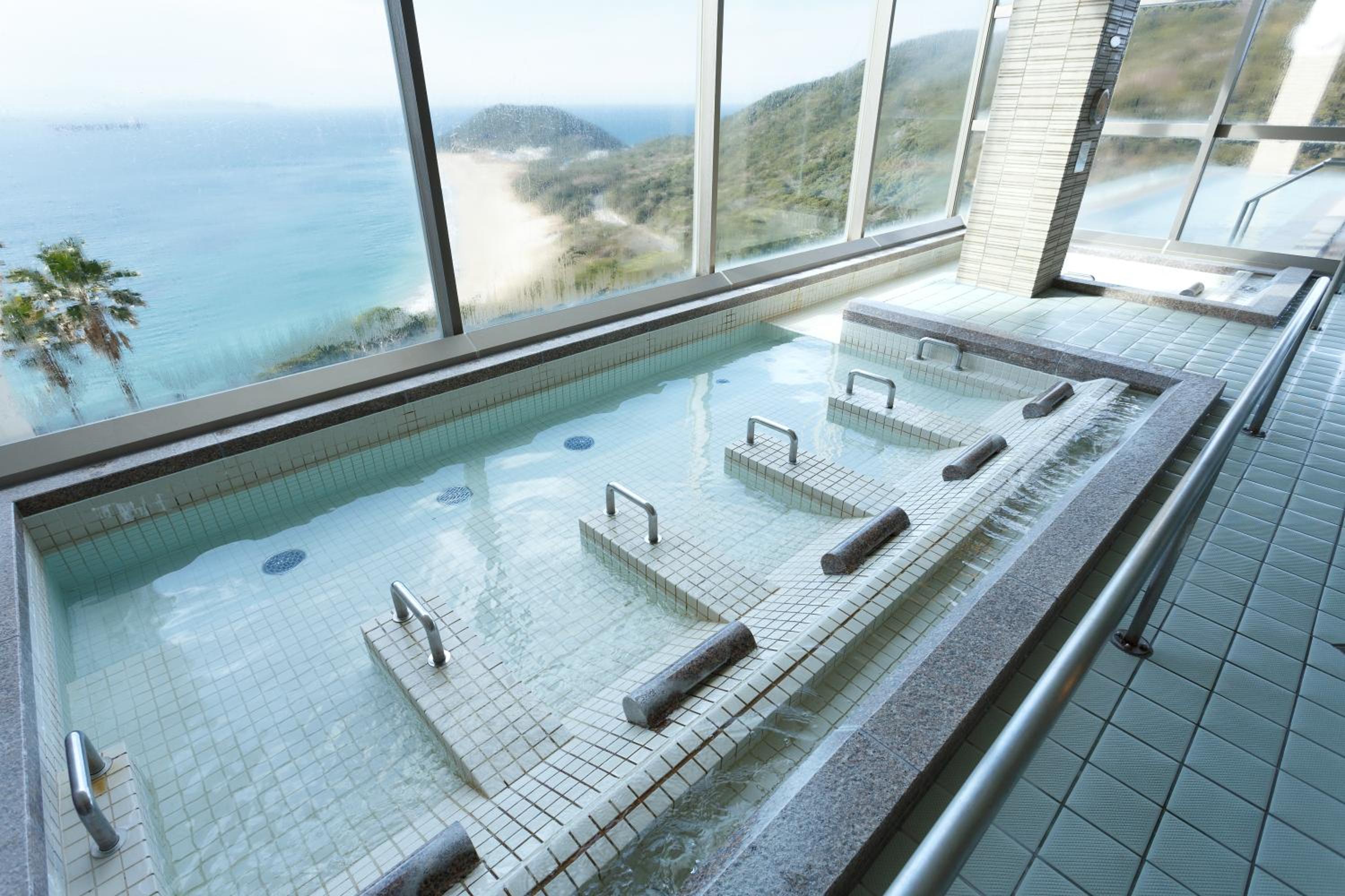 Irago Ocean Resort