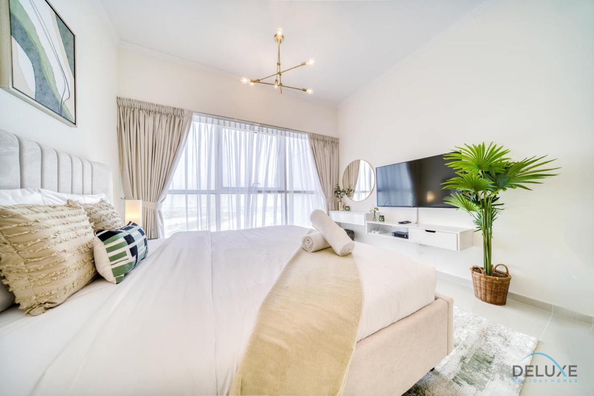 Soothing Studio at Carson A DAMAC Hills Dubailand by Deluxe Holiday Homes