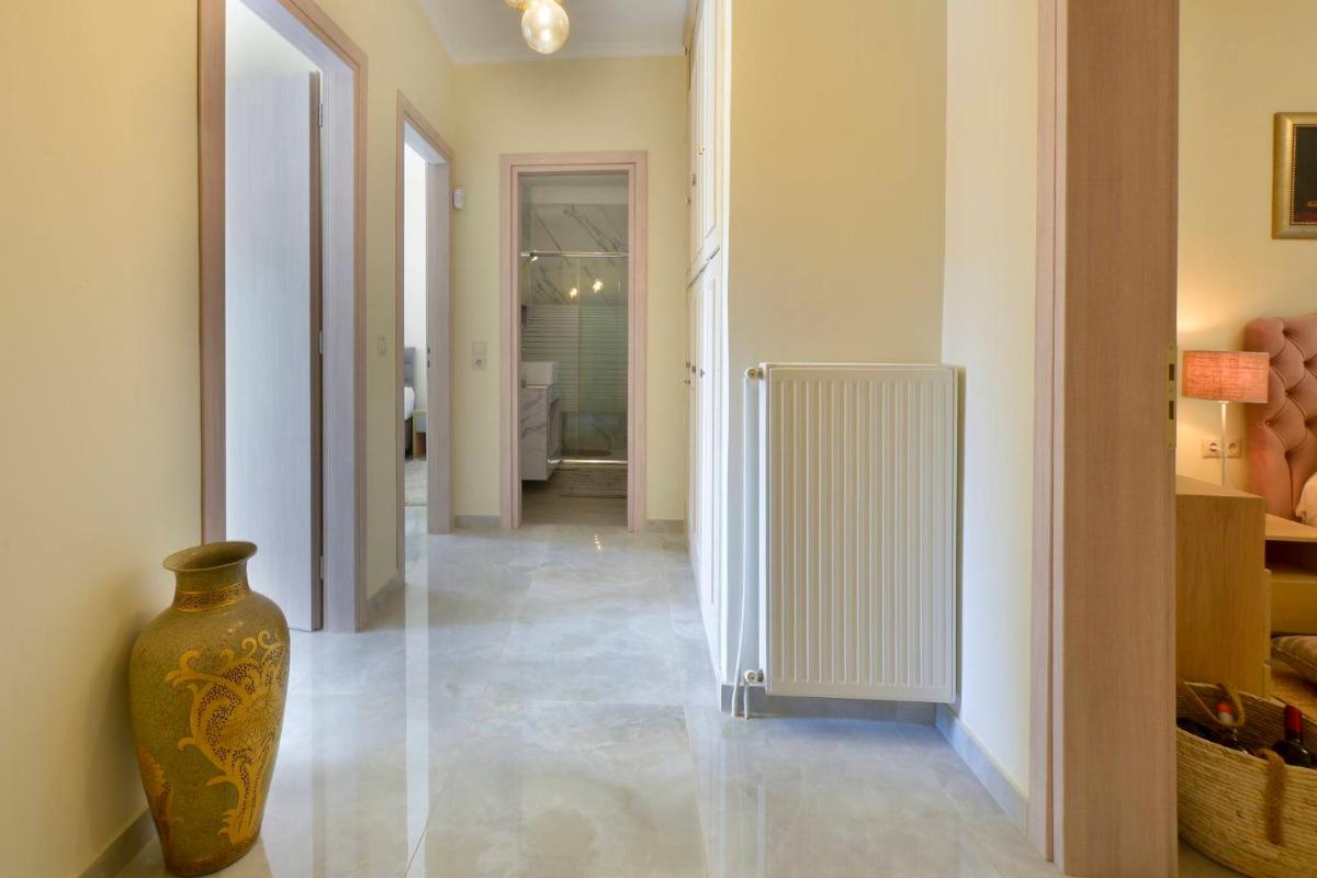 Sweet Luxury House view 4