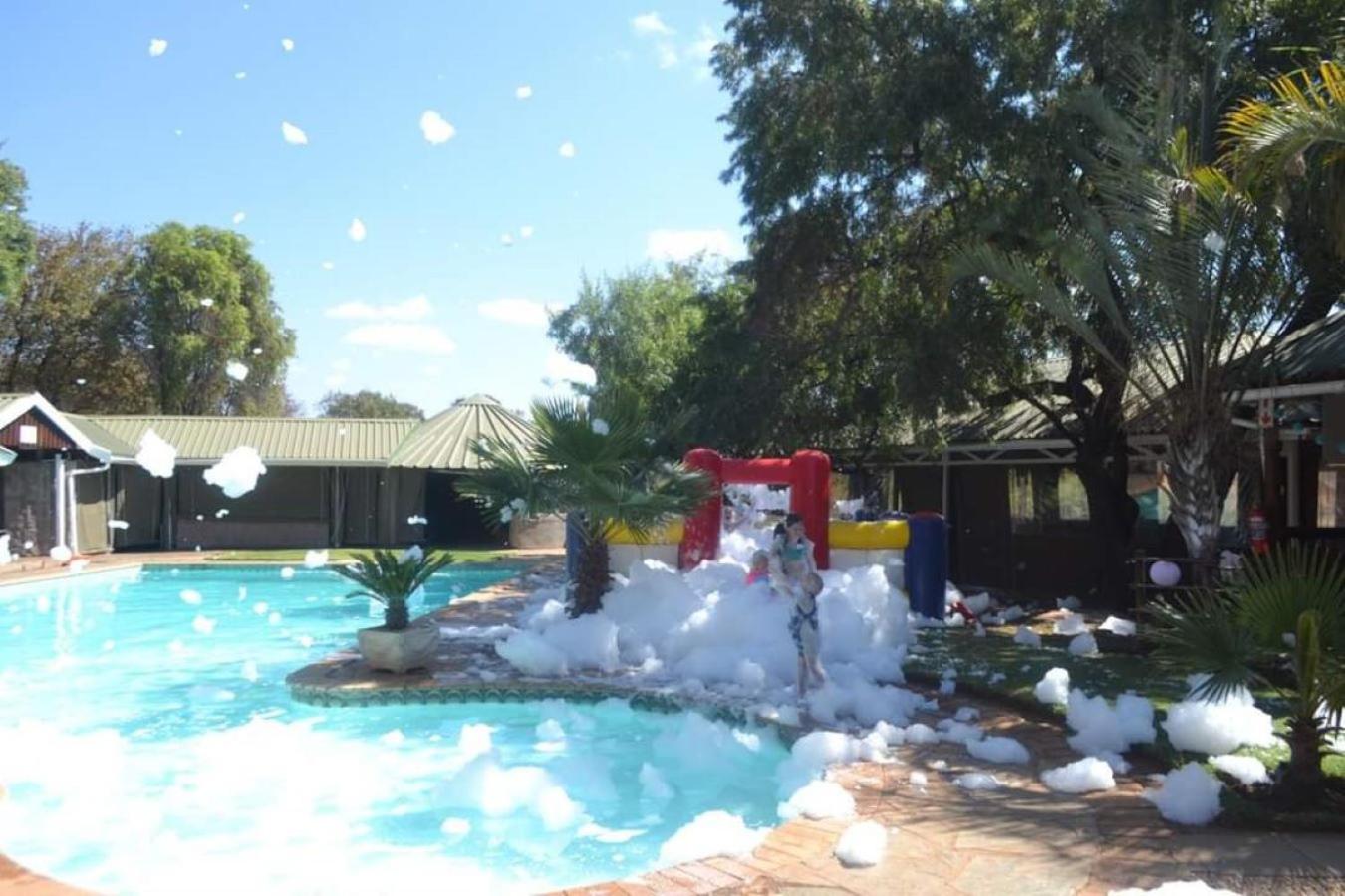 N4 Guest Lodge