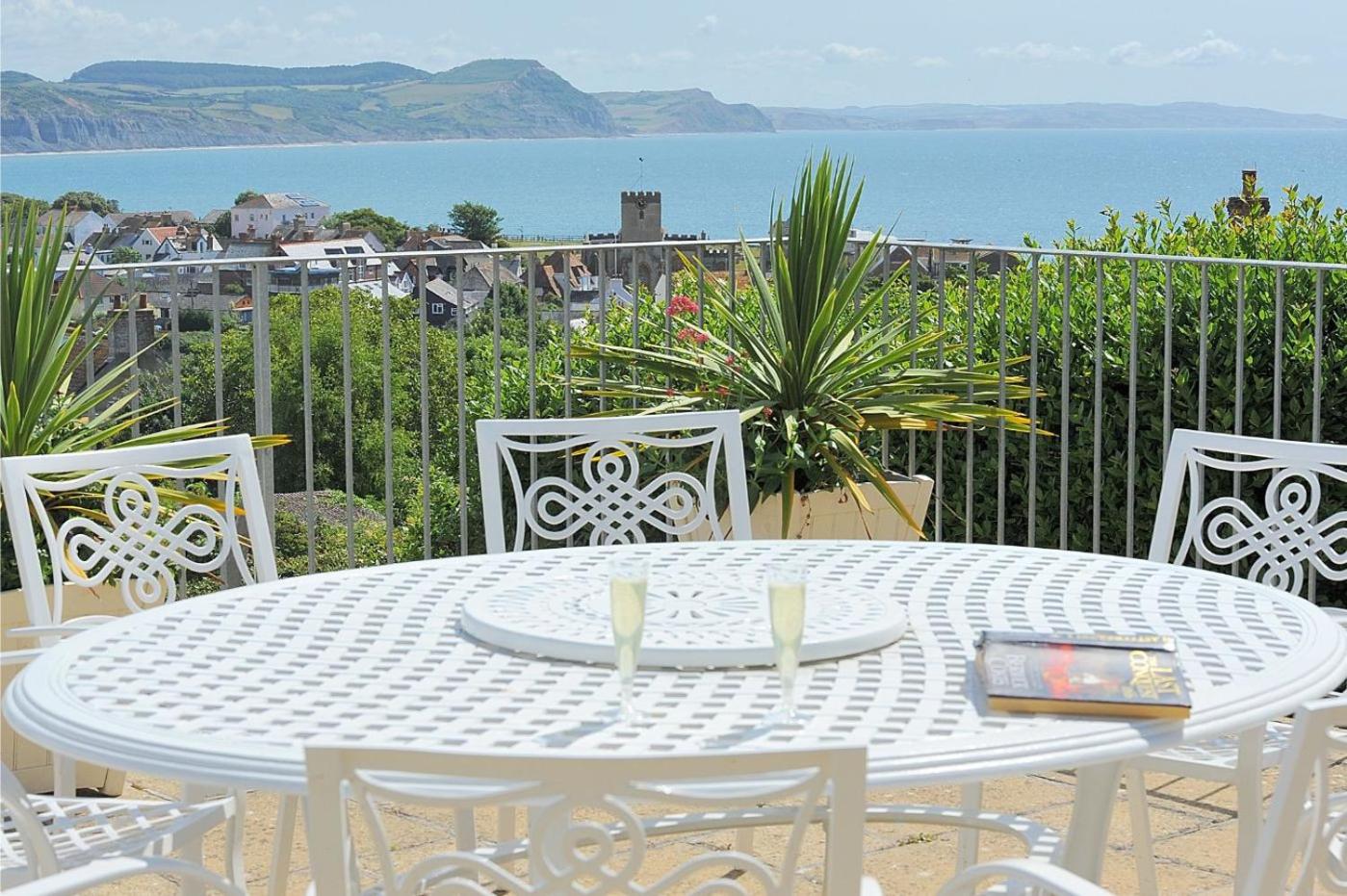 2 Hadleigh Villas view 2