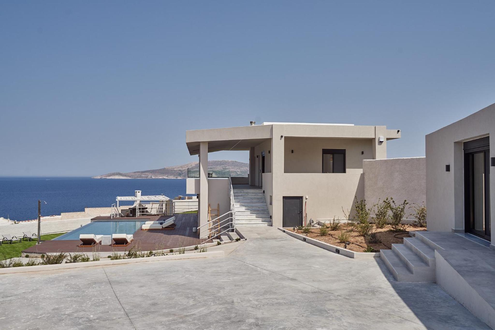 Blue Armonia Villa featuring SaltWater Heated Pool By KB Hospitality view 4
