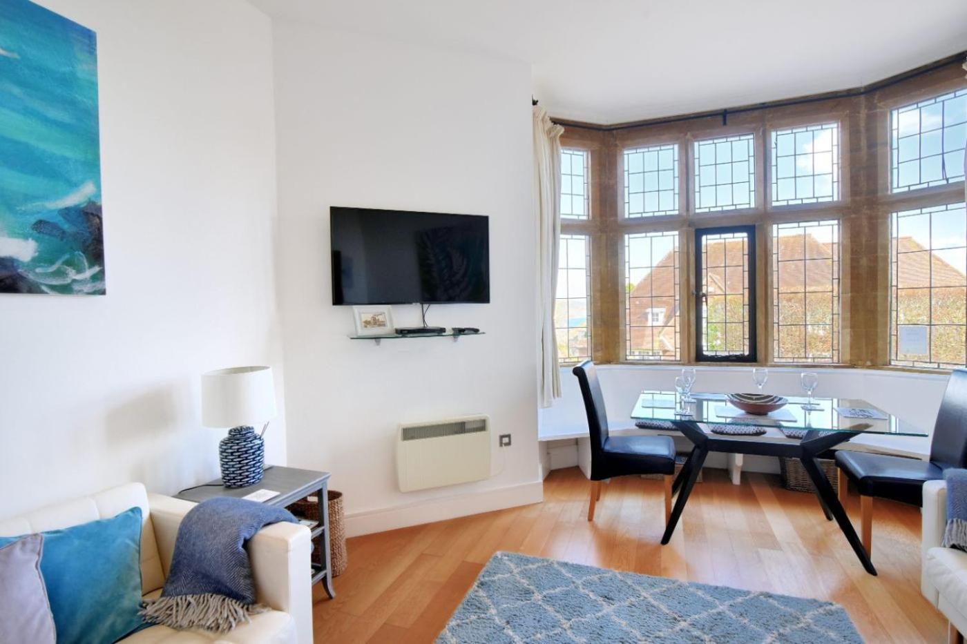 1 Coram Tower view 5