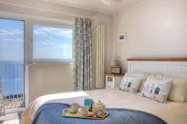 9 Bay View Court view 5