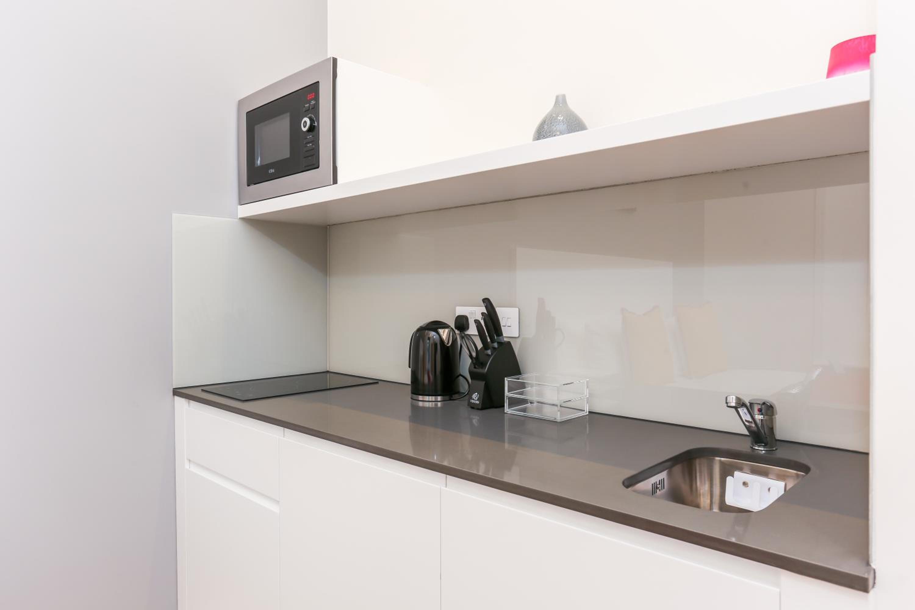 Inverness Terrace Serviced Apartments by Concept Apartments